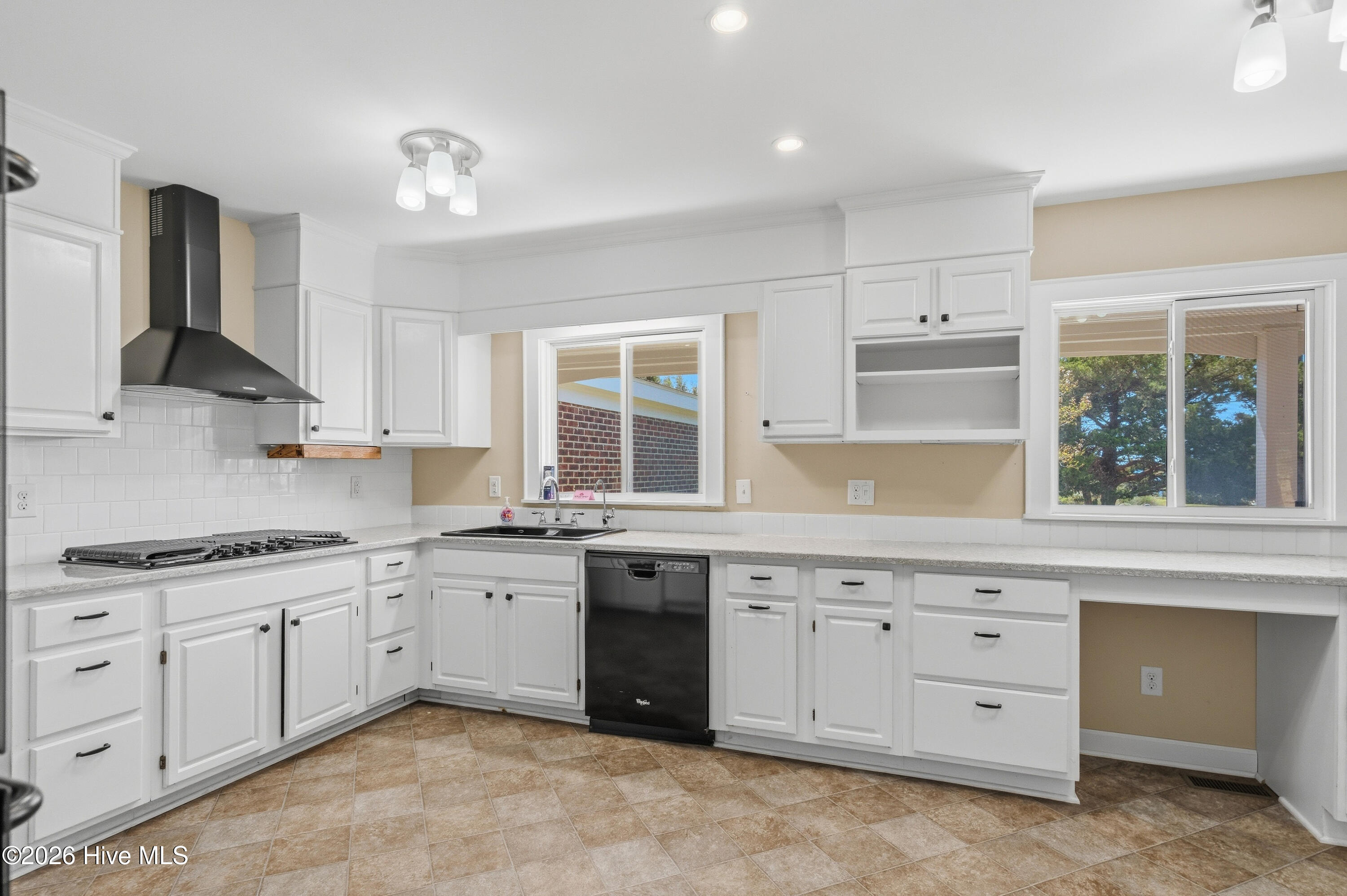 216 Lands End Road Property Photo 14