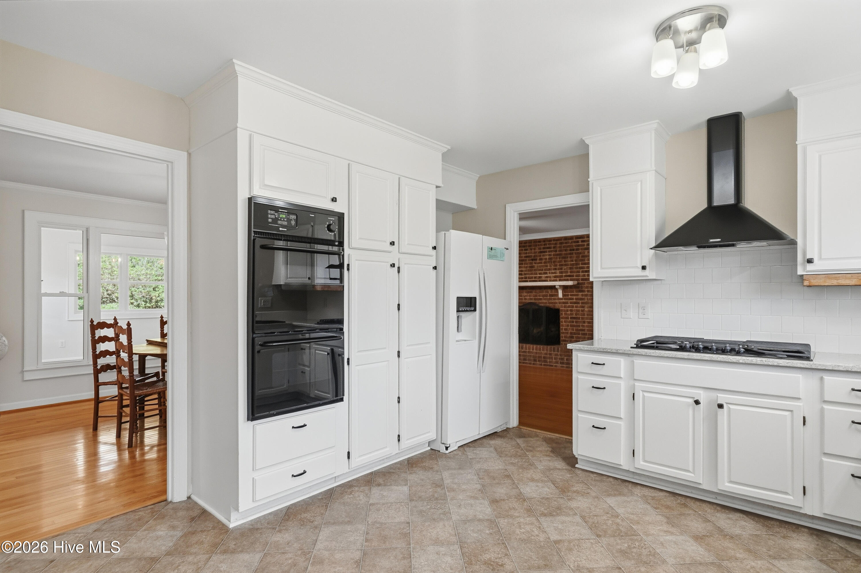 216 Lands End Road Property Photo 17