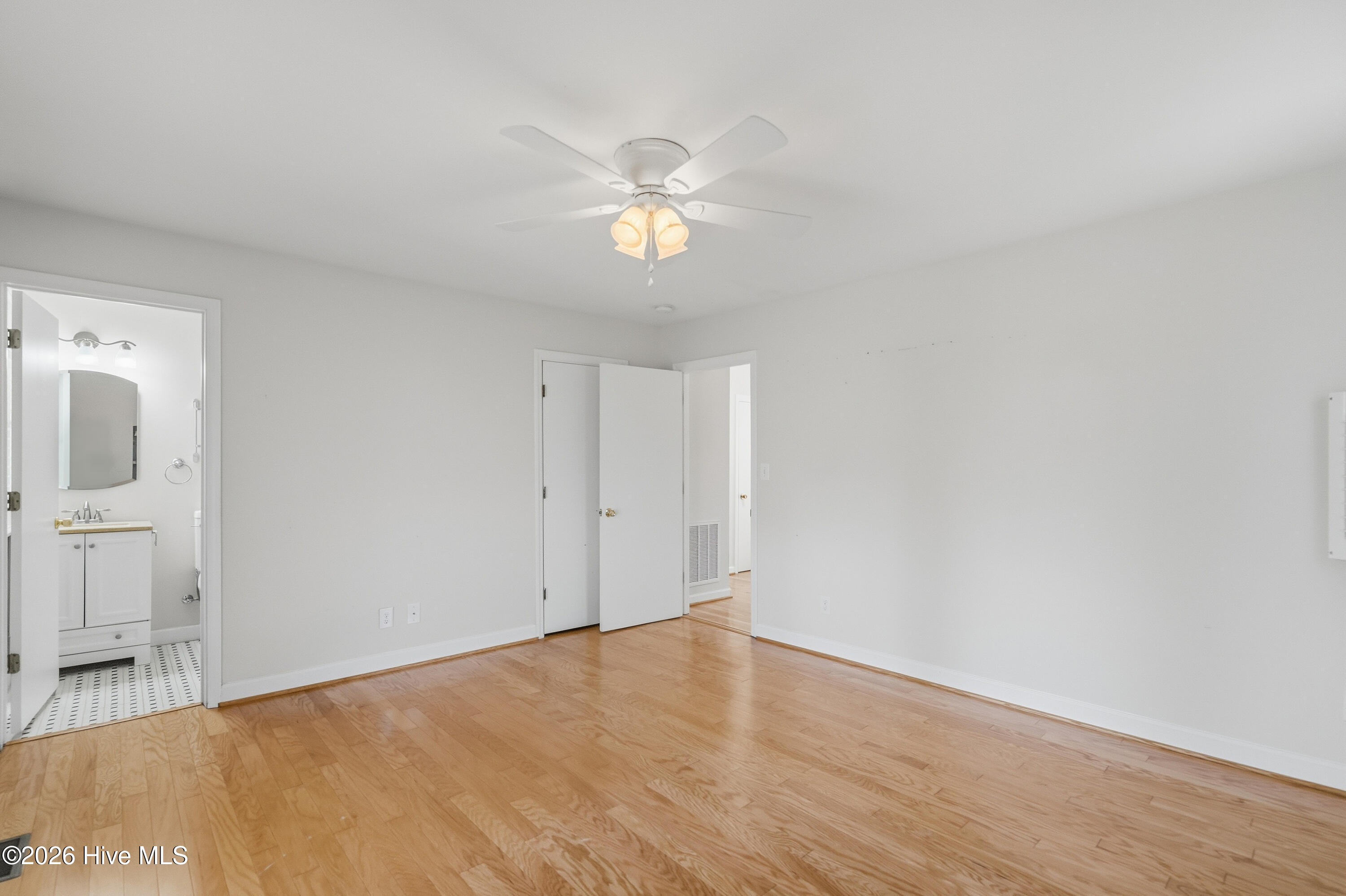 216 Lands End Road Property Photo 18