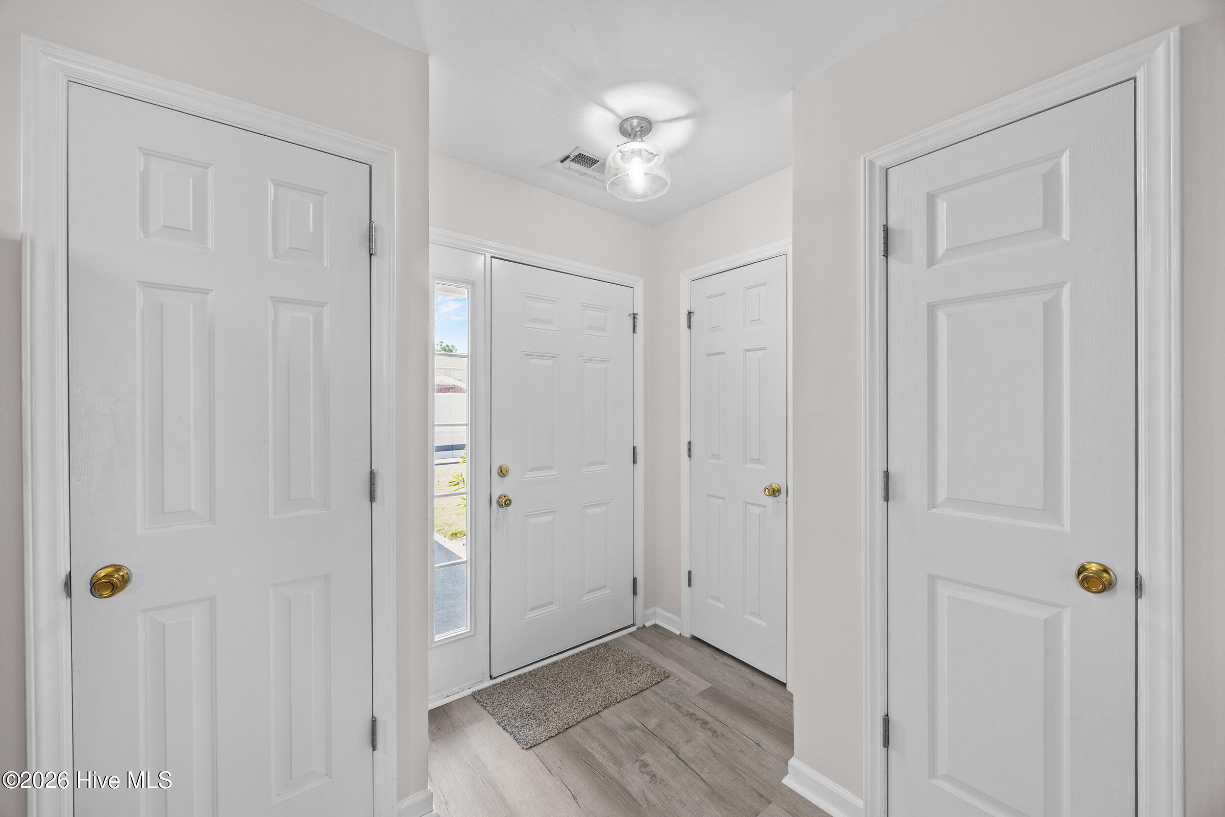 3967 Winds Ridge Drive Property Photo 5