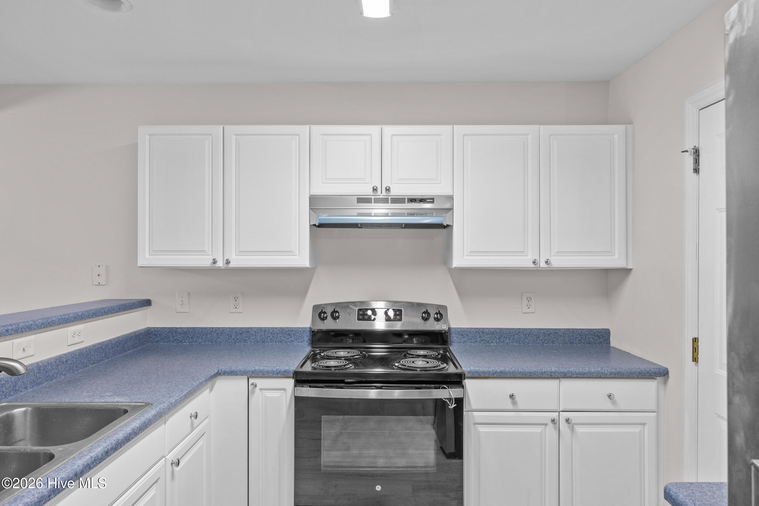 3967 Winds Ridge Drive Property Photo 7