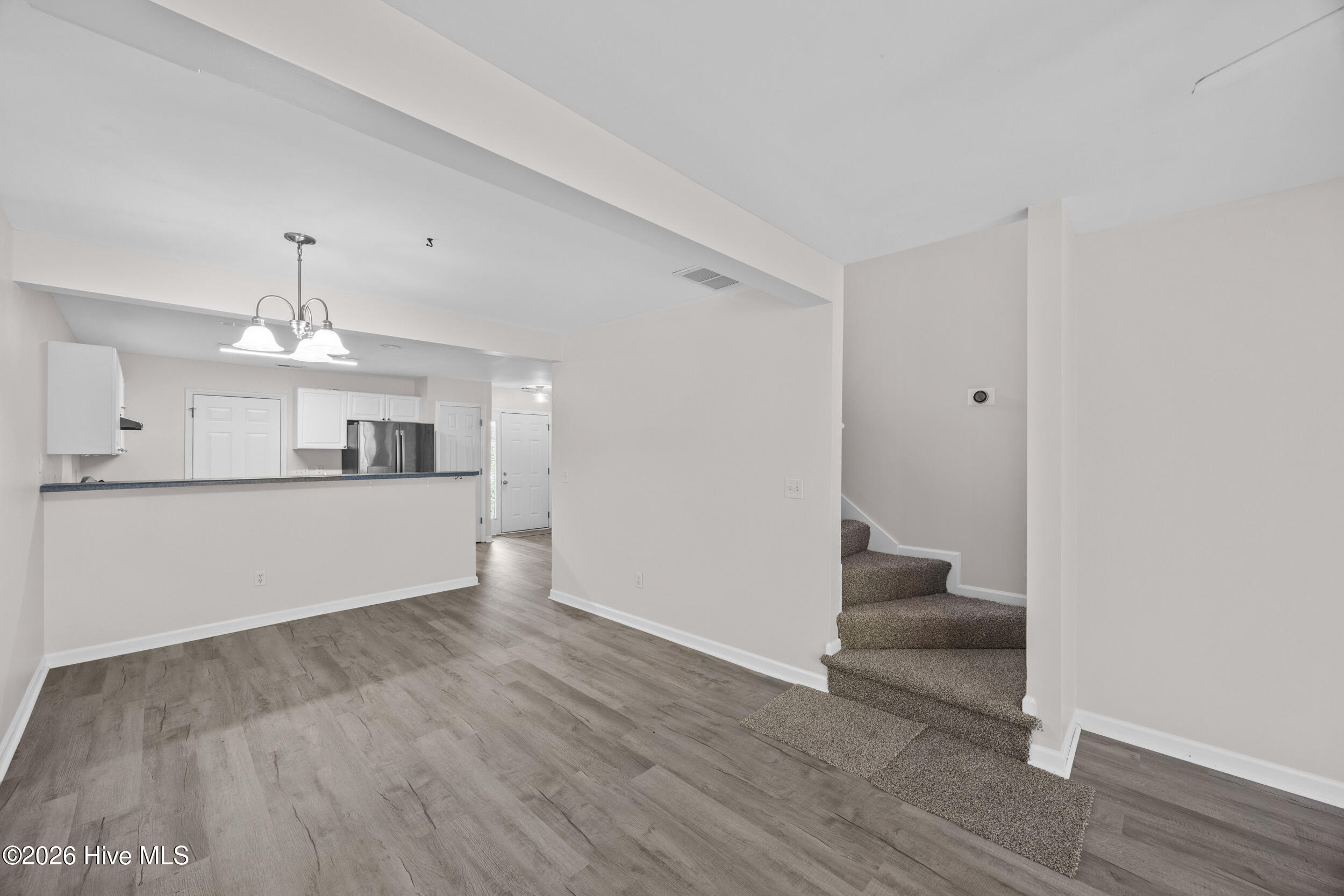 3967 Winds Ridge Drive Property Photo 13