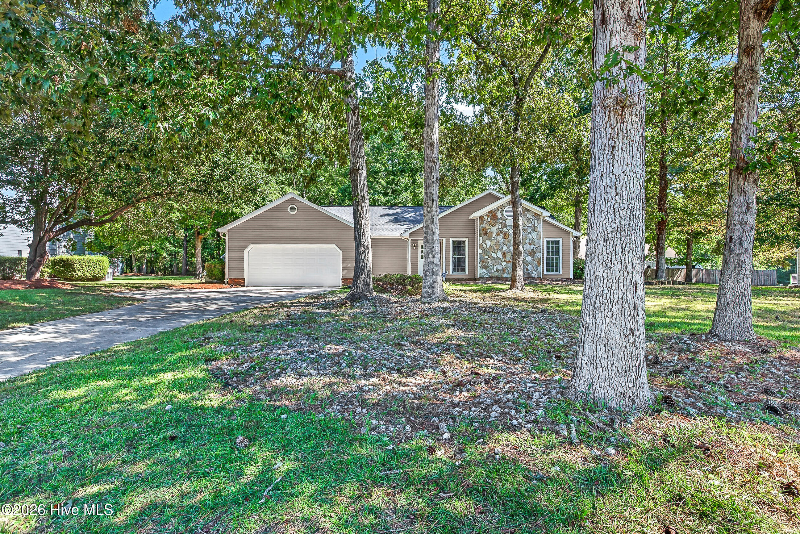 439 Candlewood Drive Property Photo 4