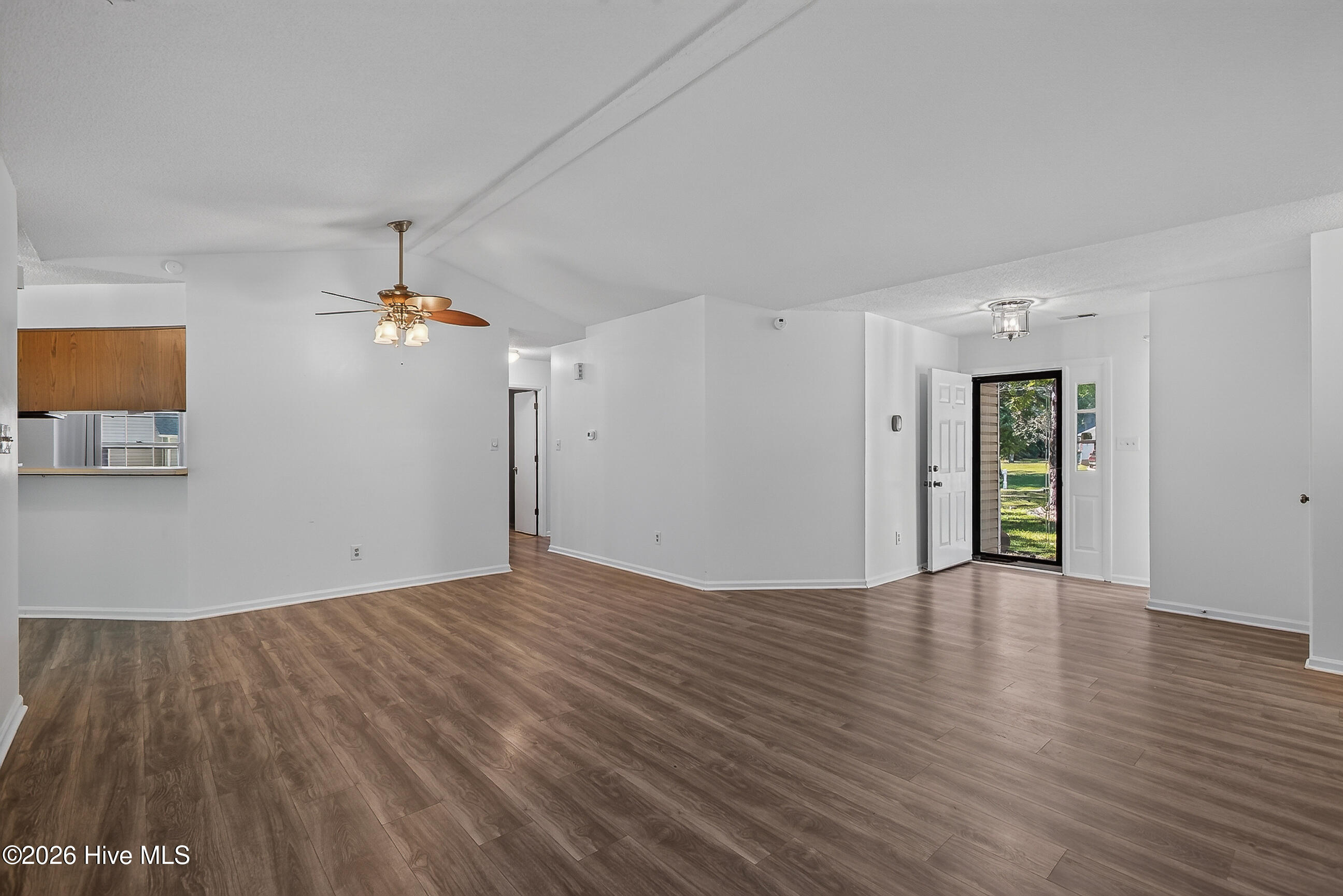 439 Candlewood Drive Property Photo 10