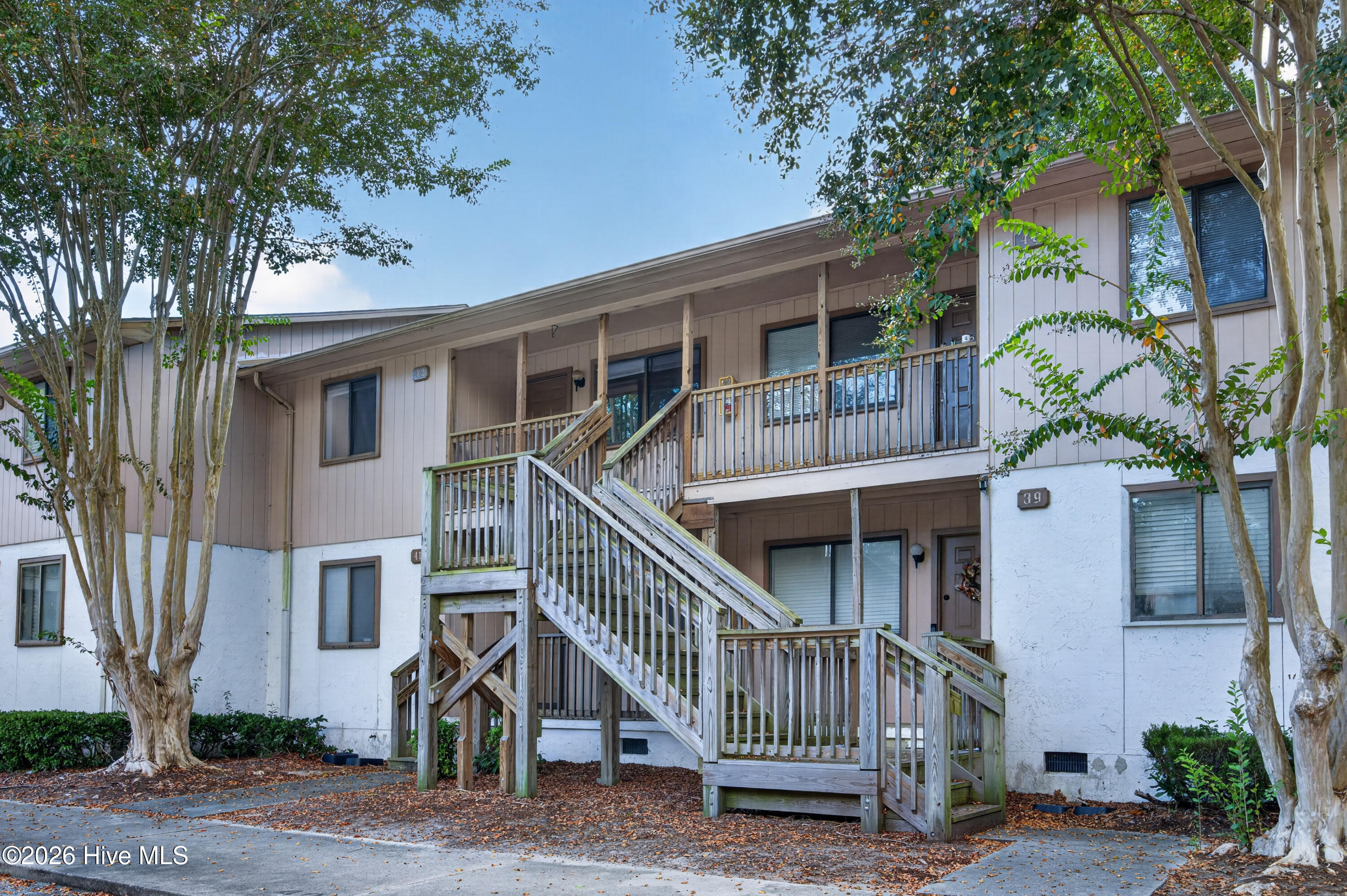 522 S Kerr Avenue Apt 42 Property Photo 3