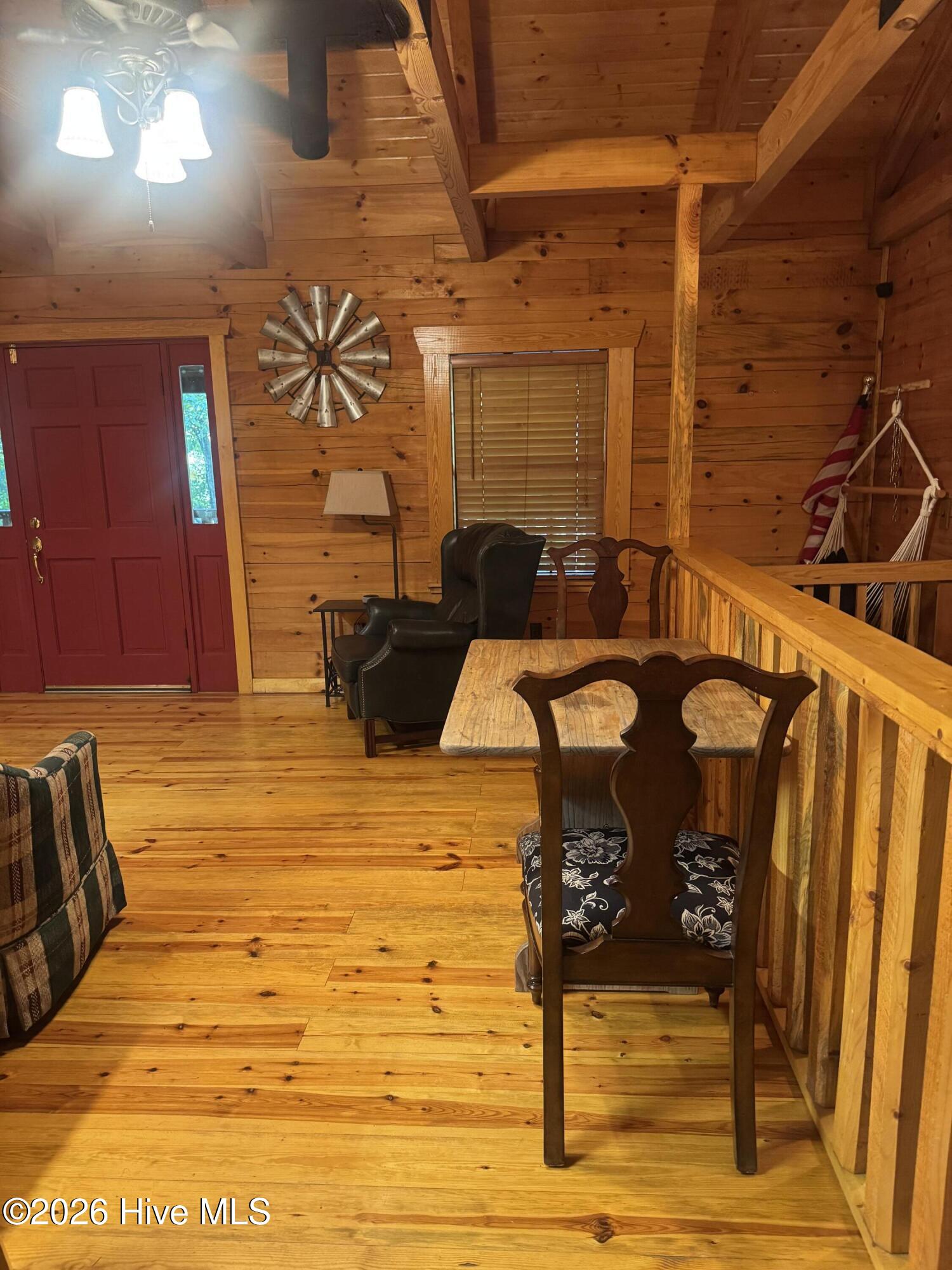 889 Wagon Train Road Property Photo 20