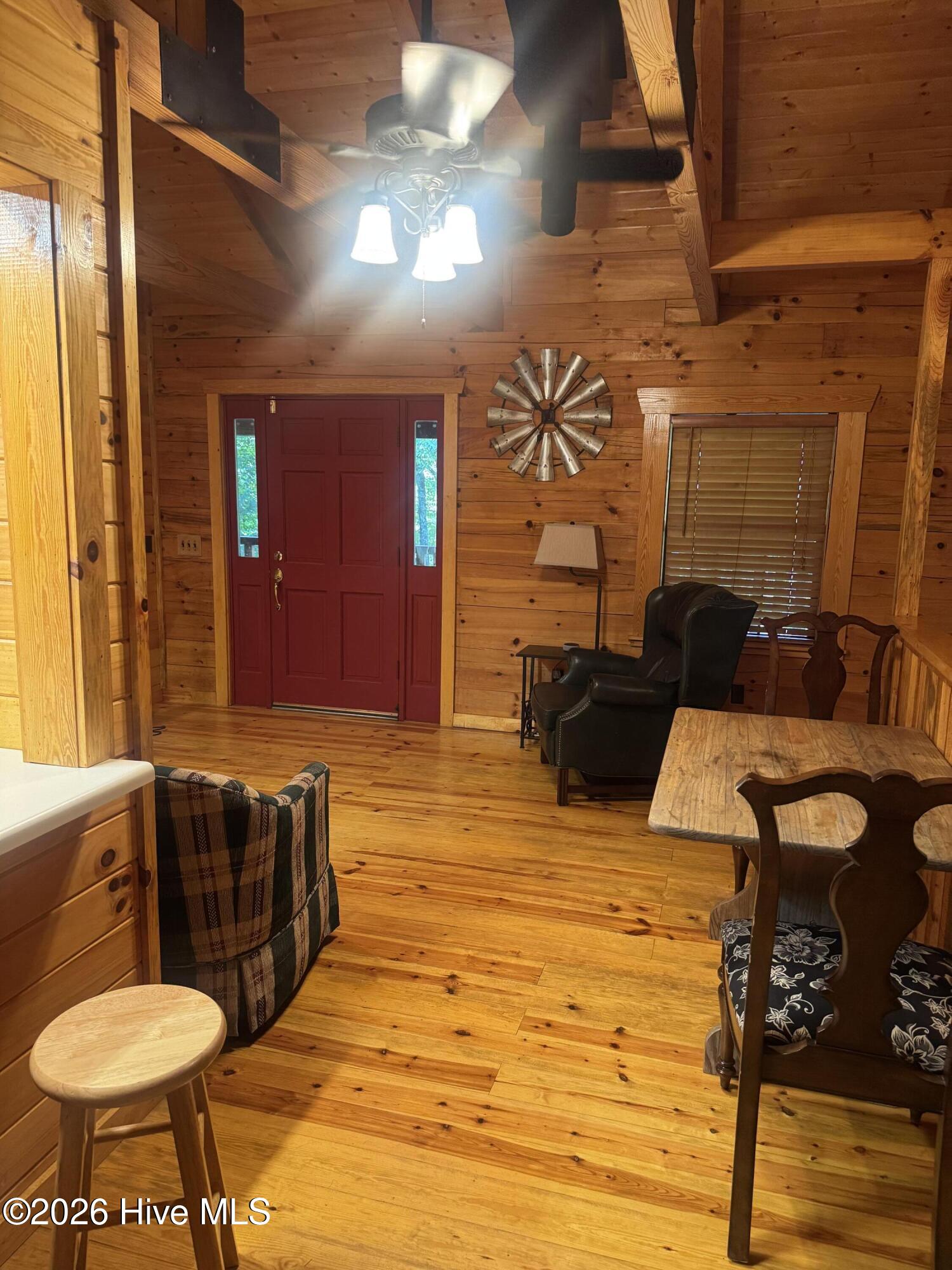 889 Wagon Train Road Property Photo 37