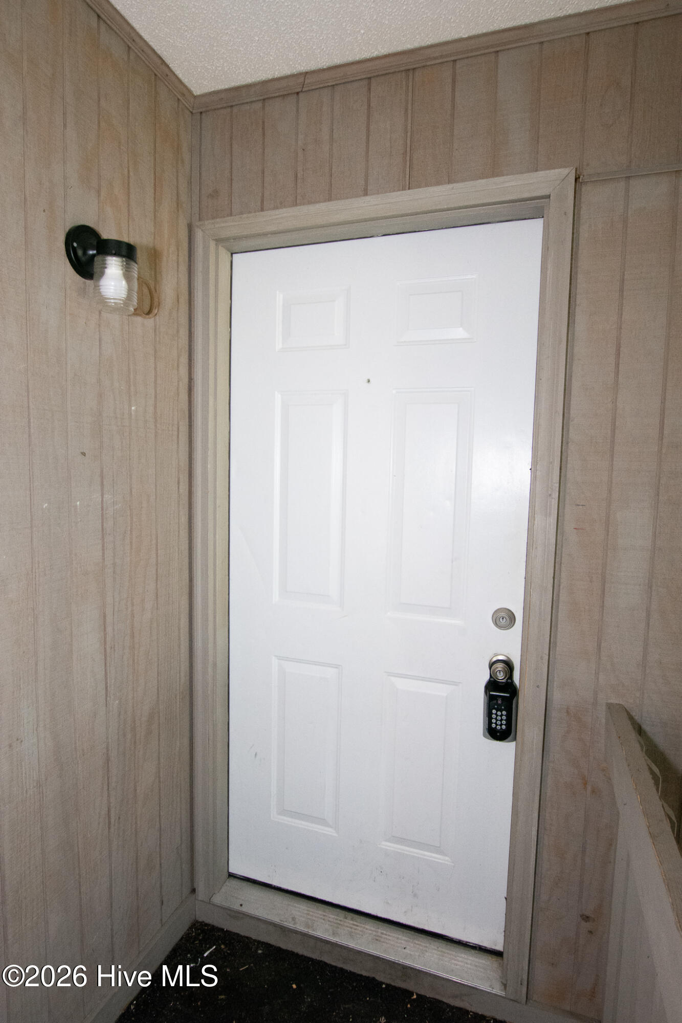 104 Ravenwood Drive D Property Photo 2