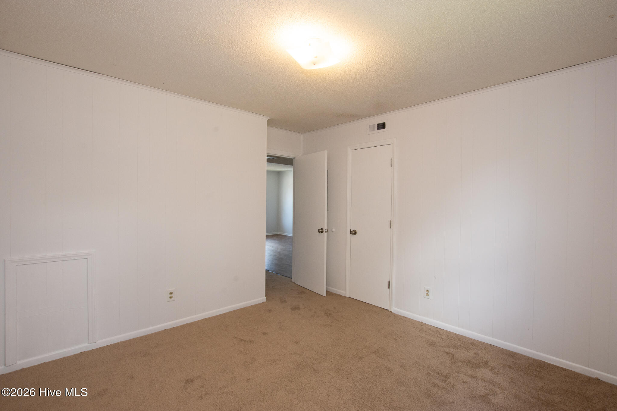 104 Ravenwood Drive D Property Photo 10