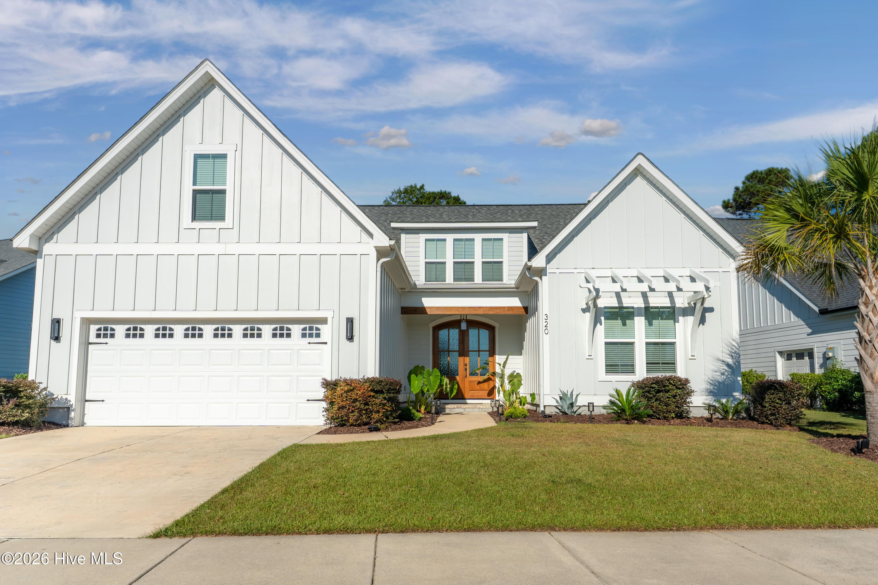 320 Summerhouse Drive Property Photo 1