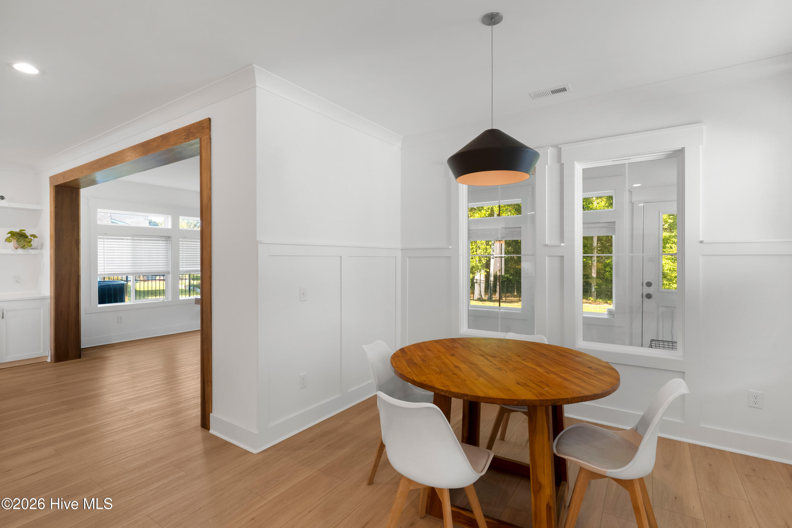 320 Summerhouse Drive Property Photo 16