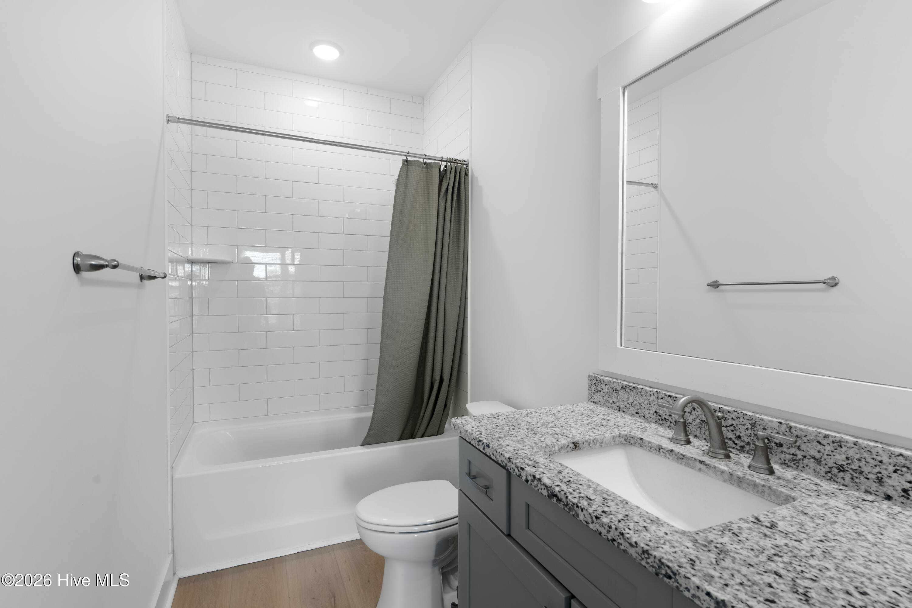 320 Summerhouse Drive Property Photo 23