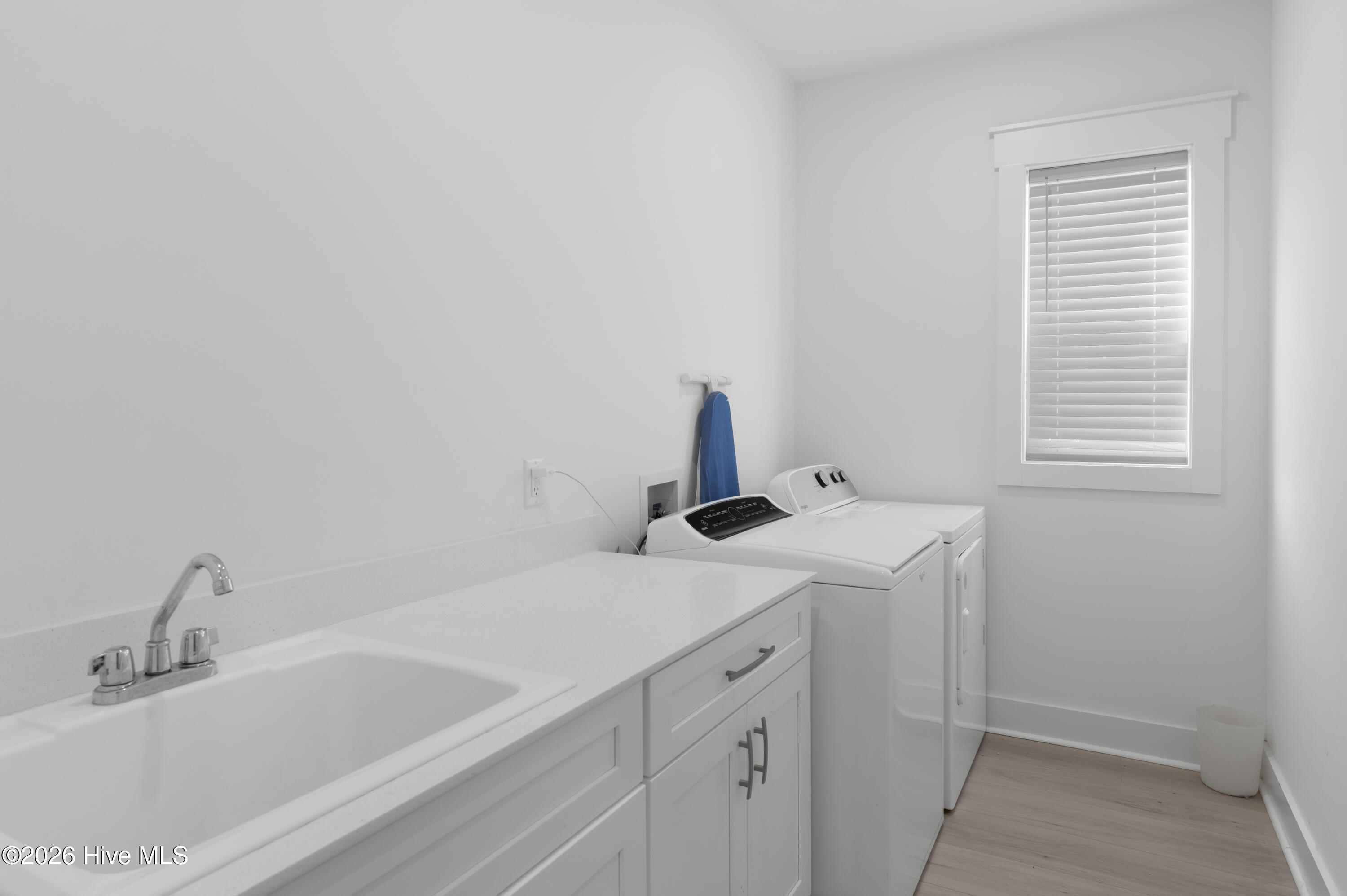 320 Summerhouse Drive Property Photo 24