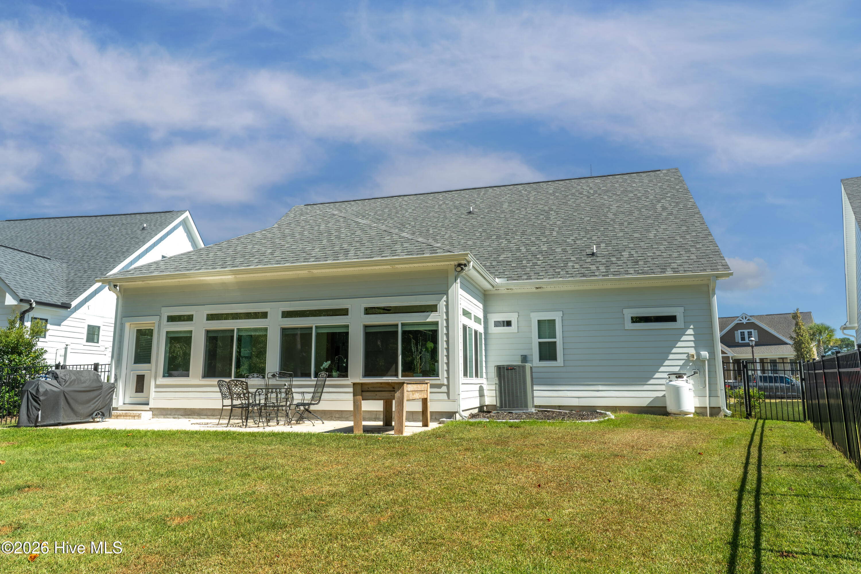 320 Summerhouse Drive Property Photo 37