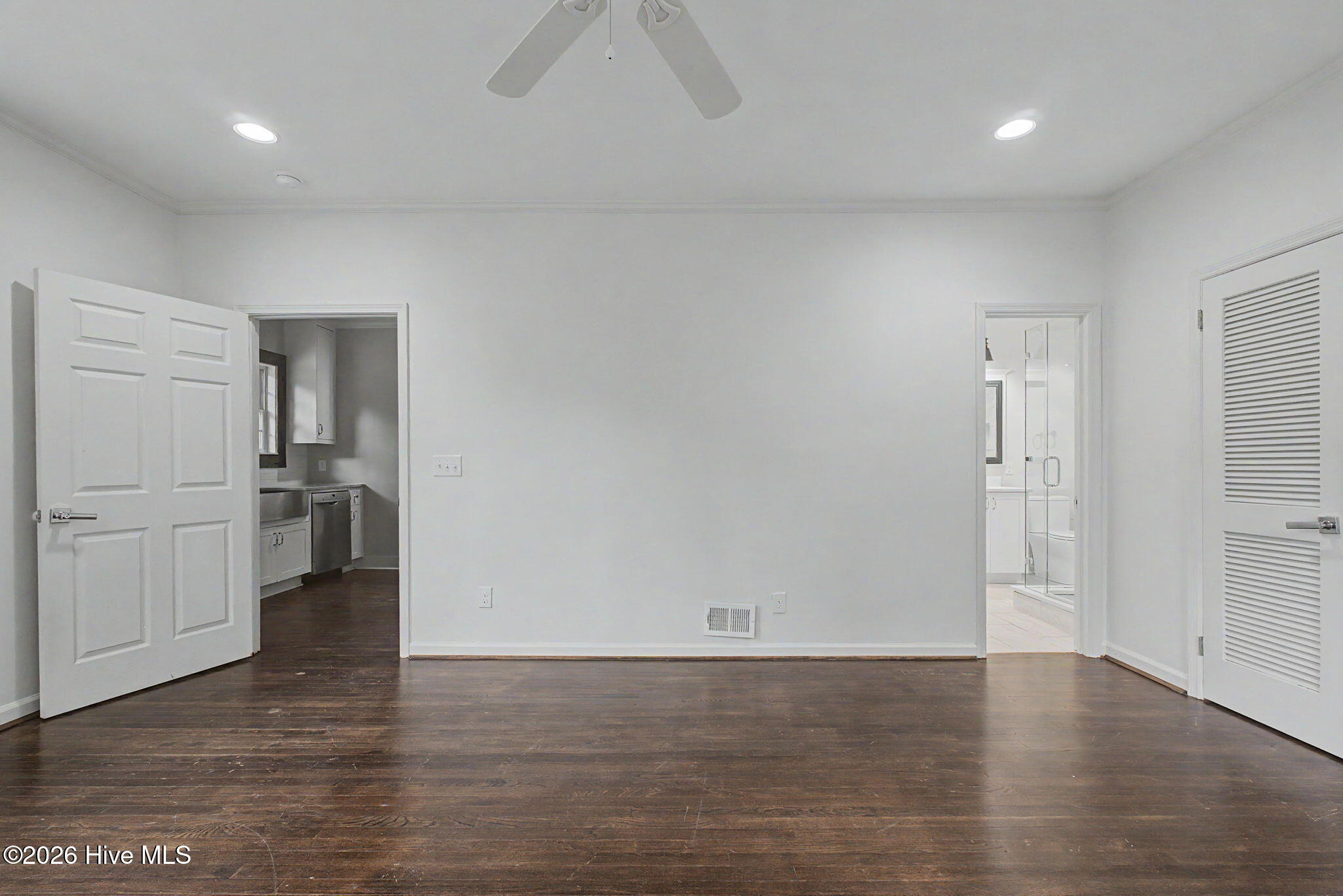 2911 Lombardy Court Property Photo 23