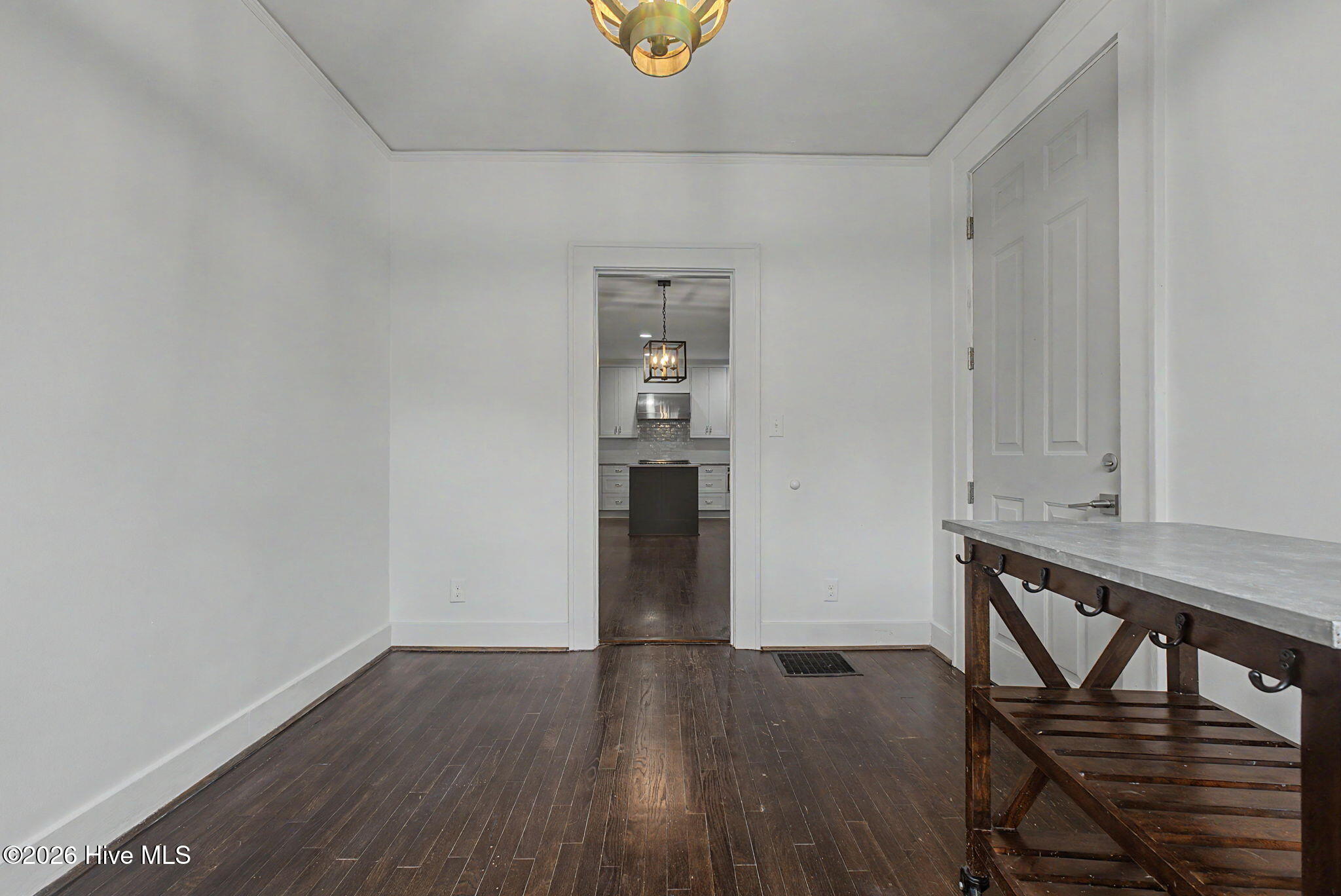 2911 Lombardy Court Property Photo 28