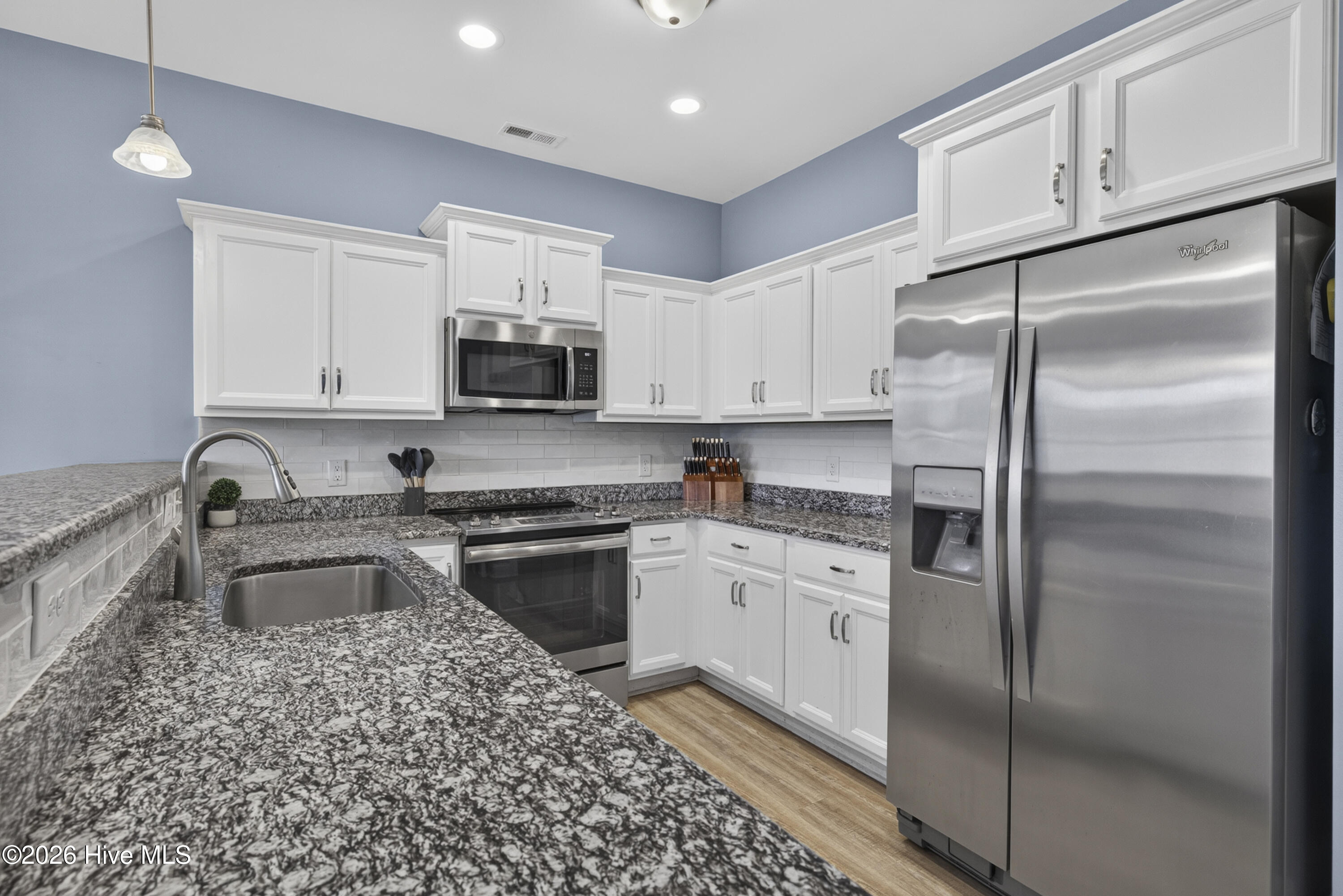 217 Bronze Drive Property Photo 12