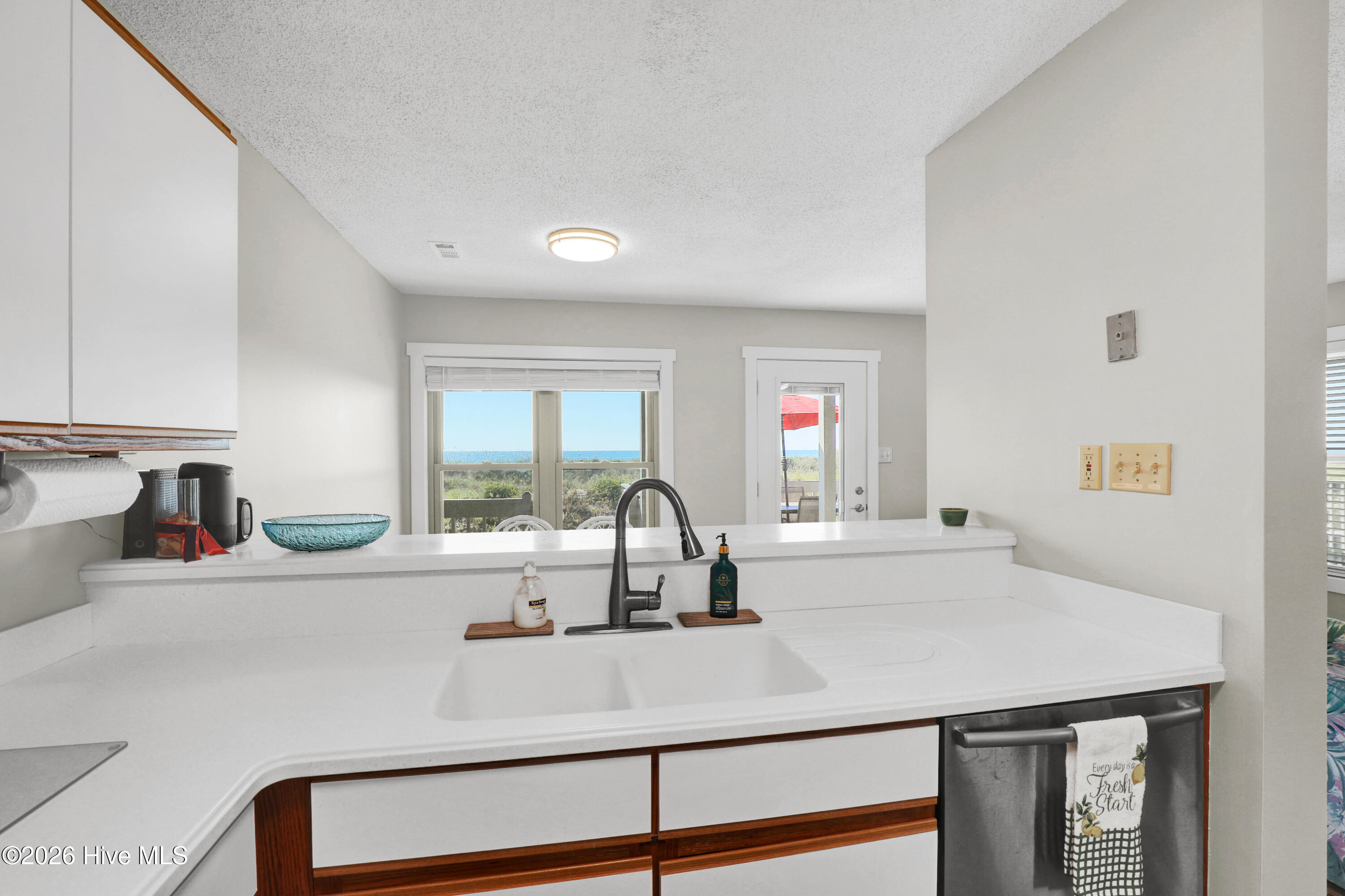 2105 Ocean Boulevard B Property Photo 18