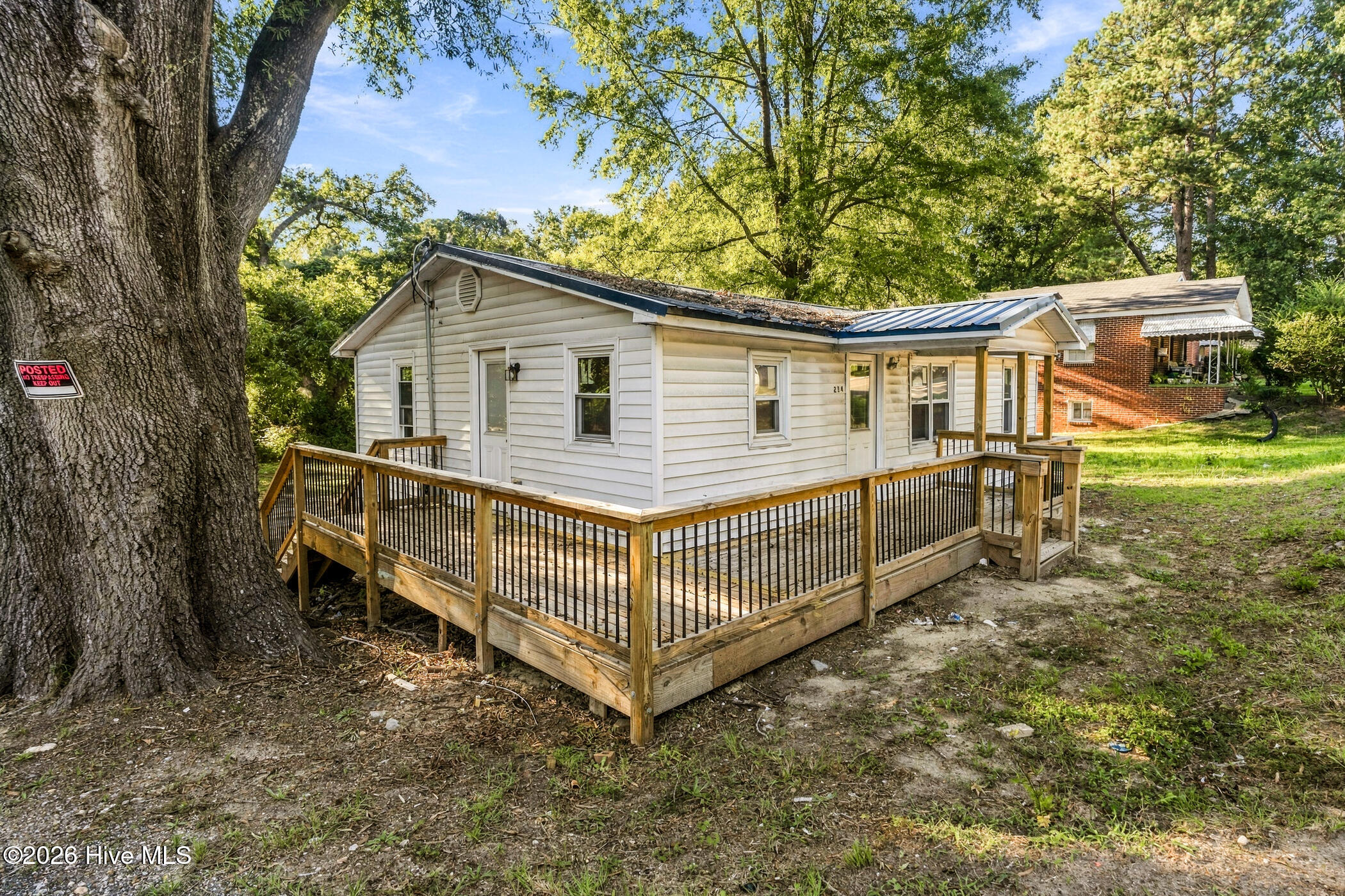 218 S Long Drive Property Photo 14