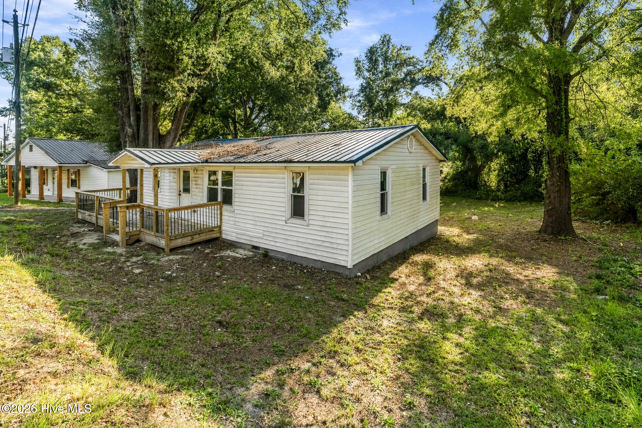 218 S Long Drive Property Photo 15