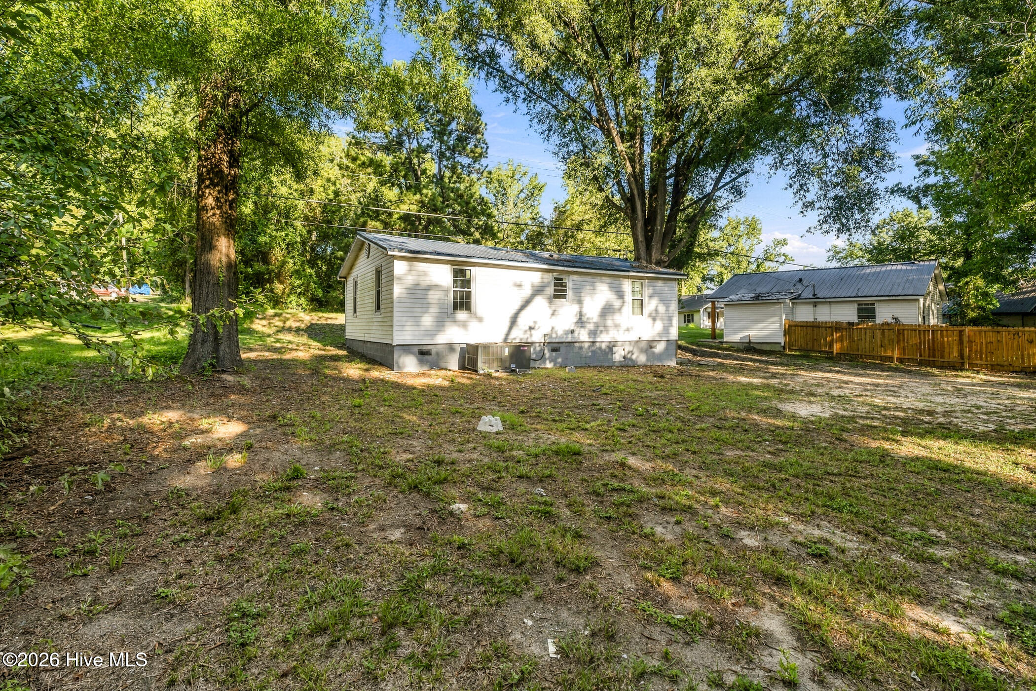 218 S Long Drive Property Photo 20