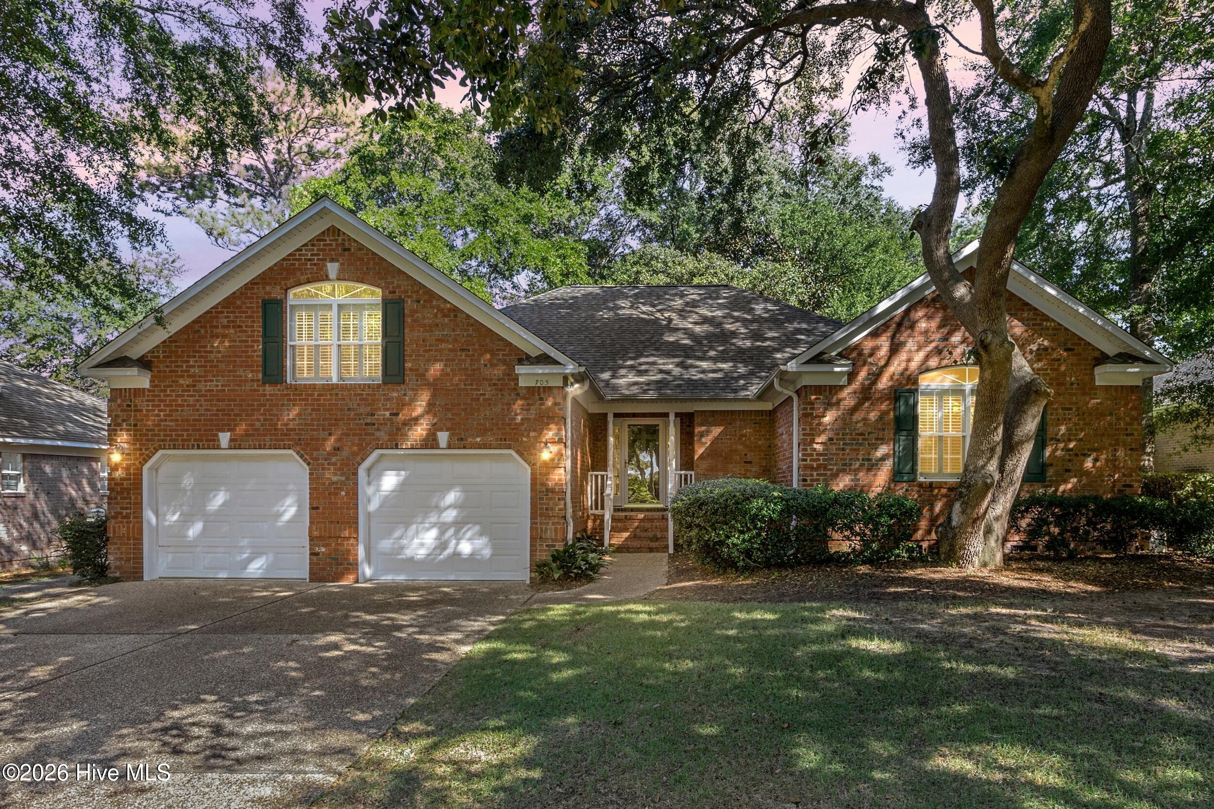 705 Sea Castle Court Property Photo 1
