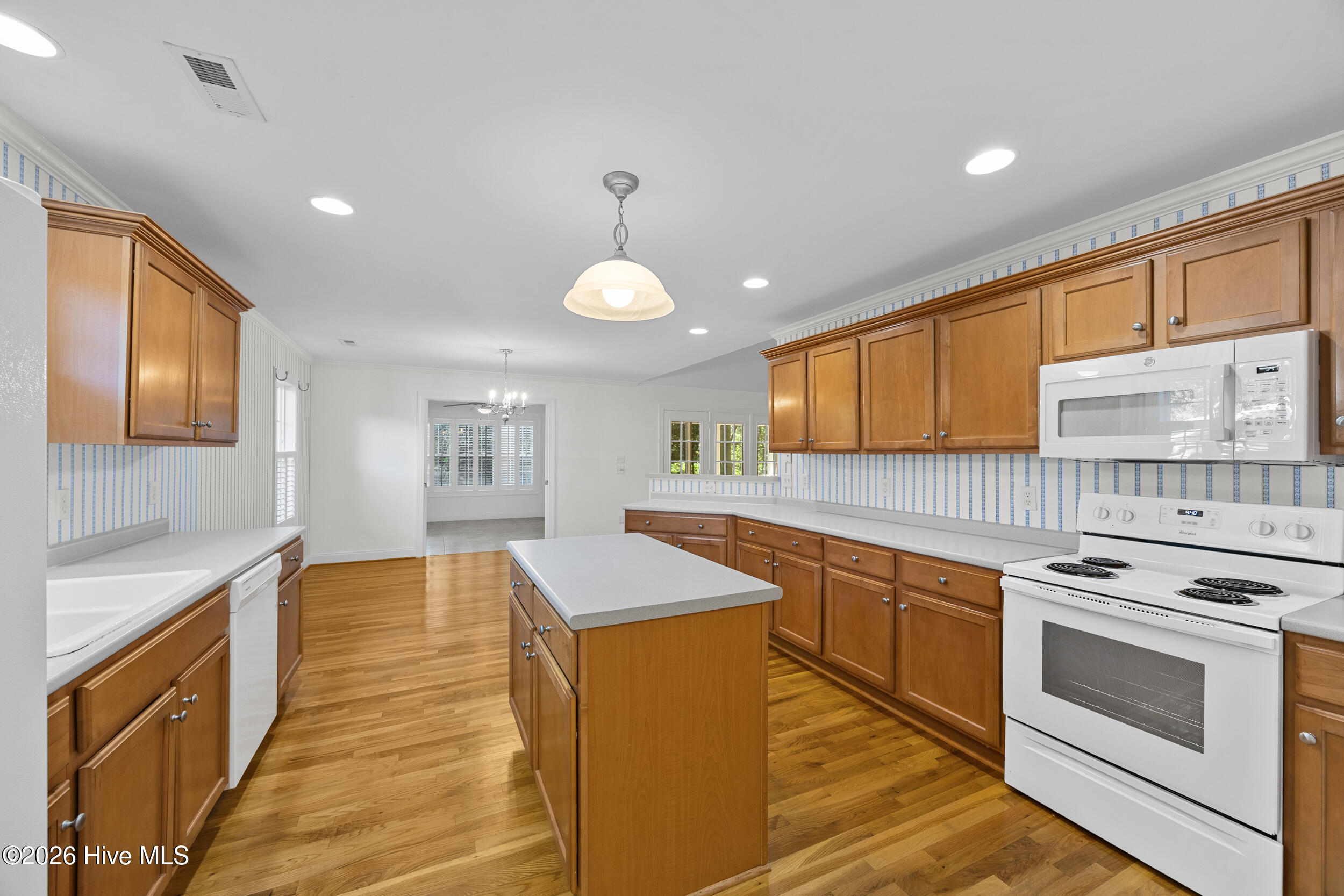 705 Sea Castle Court Property Photo 14