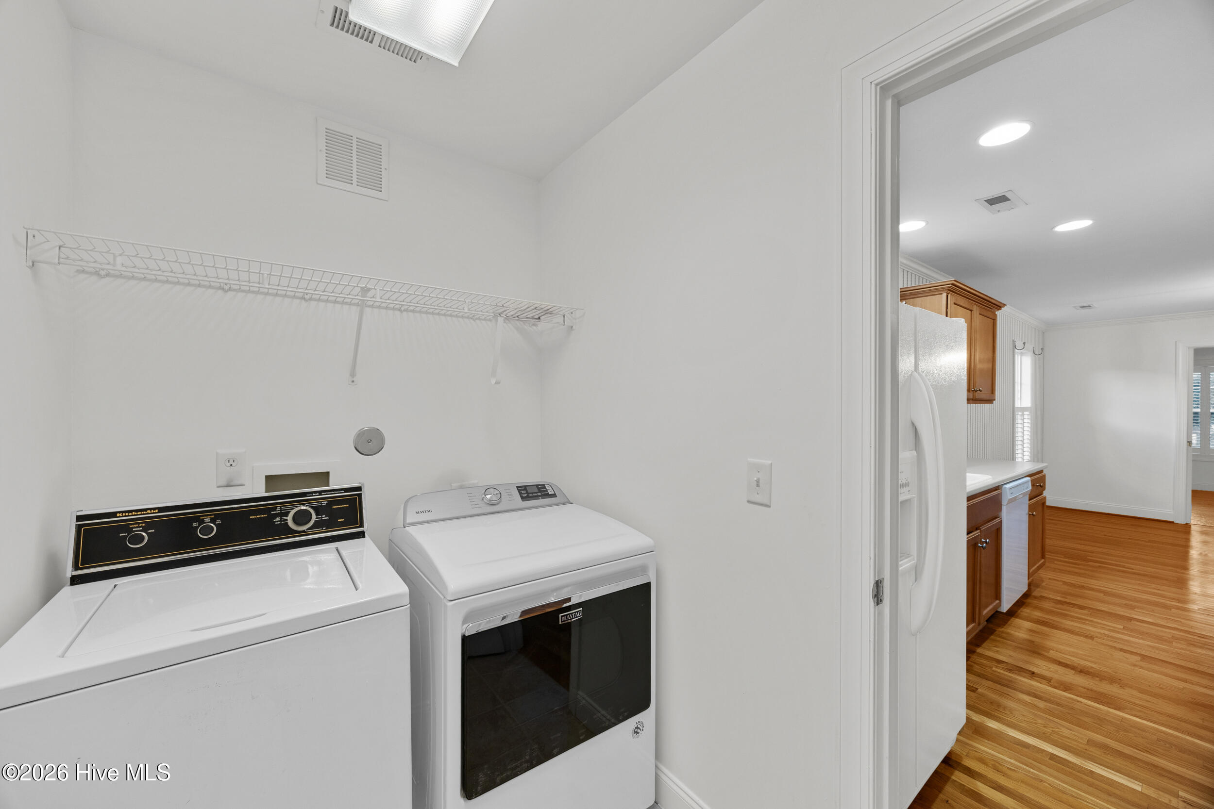 705 Sea Castle Court Property Photo 16