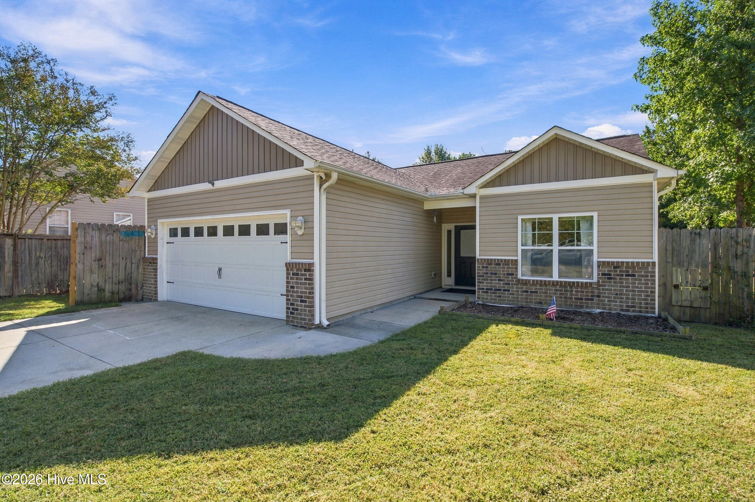 8795 Lanvale Oaks Drive Ne Property Photo 6