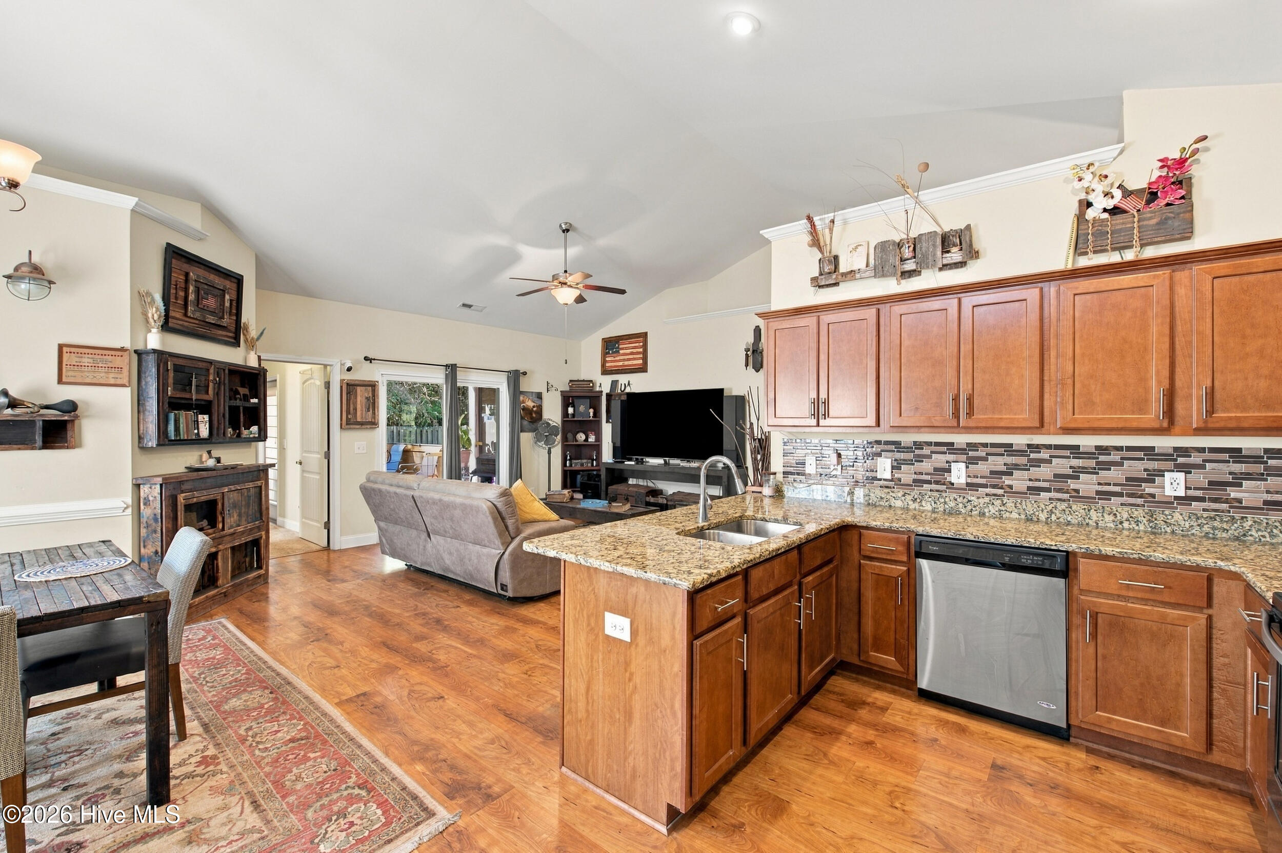 8795 Lanvale Oaks Drive Ne Property Photo 14