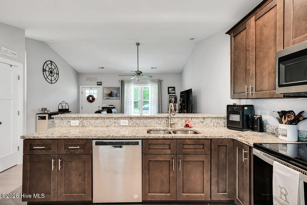 1805 Salisbury Road Property Photo 15
