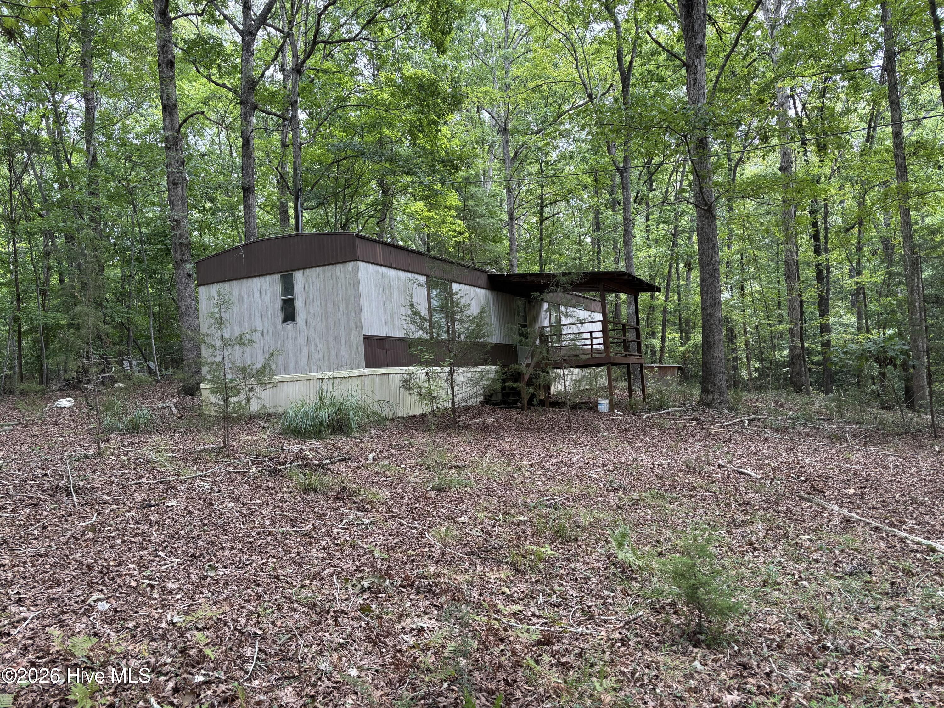 236 Sugar Loaf Drive Property Photo 5