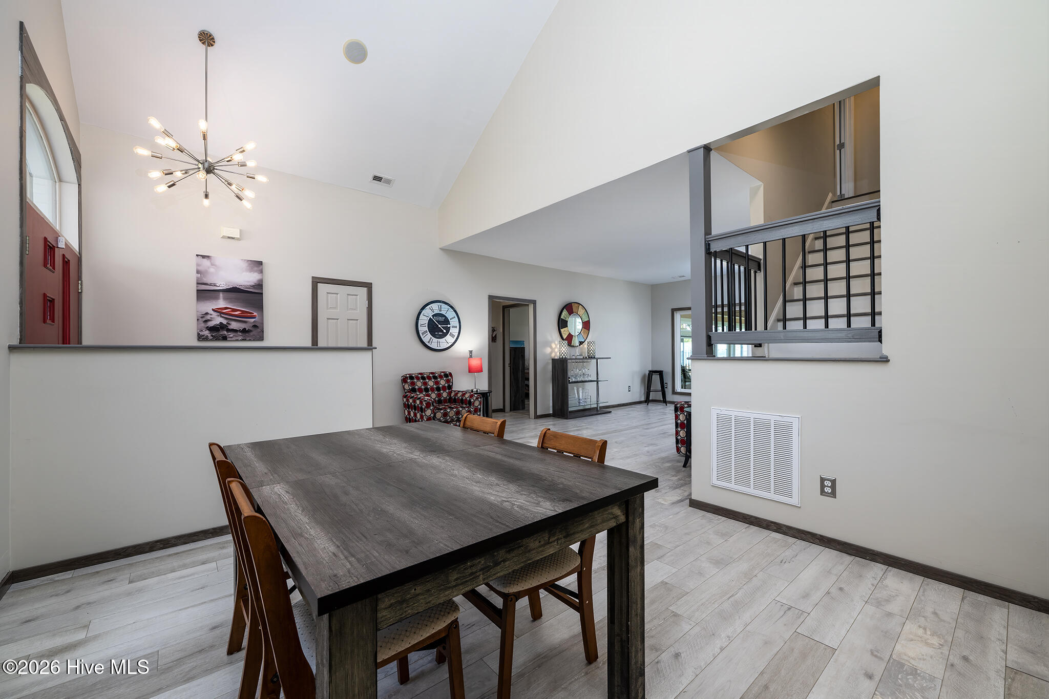 6022 Dolphin Road Property Photo 17