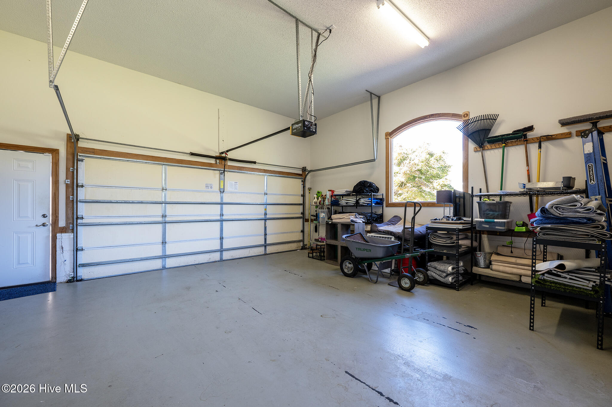 6022 Dolphin Road Property Photo 62