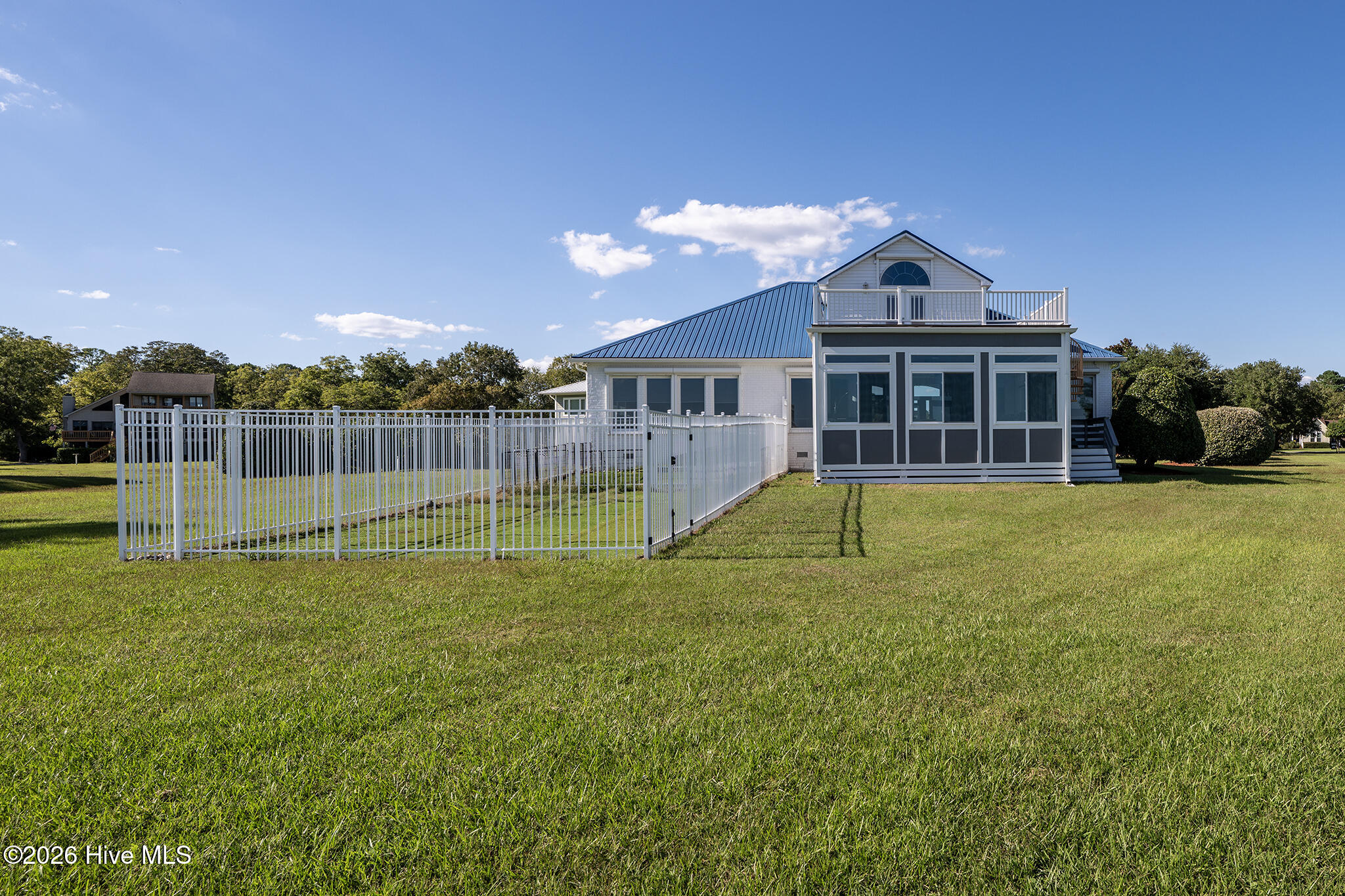 6022 Dolphin Road Property Photo 68