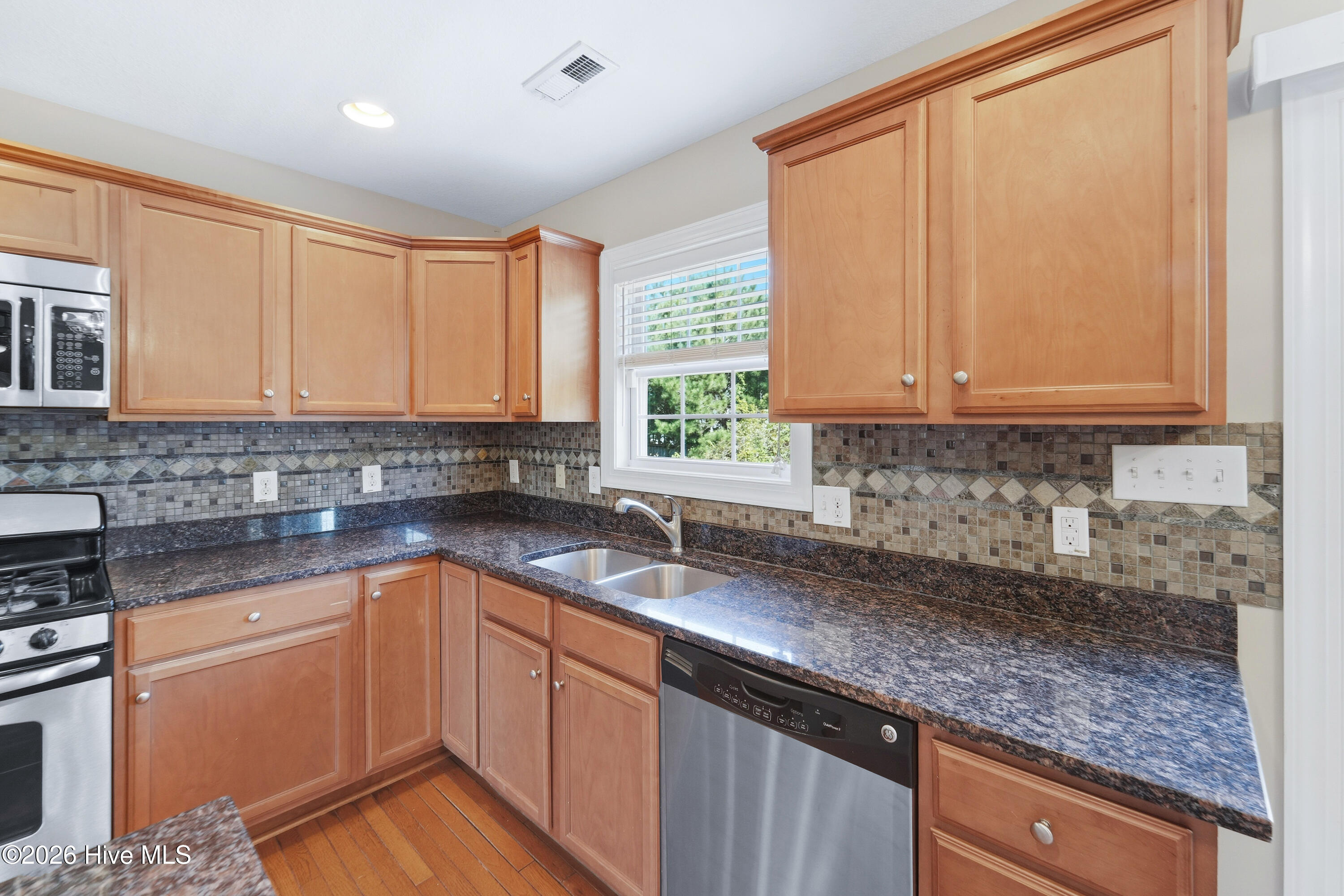 116 Hills Lorough Loop Property Photo 6
