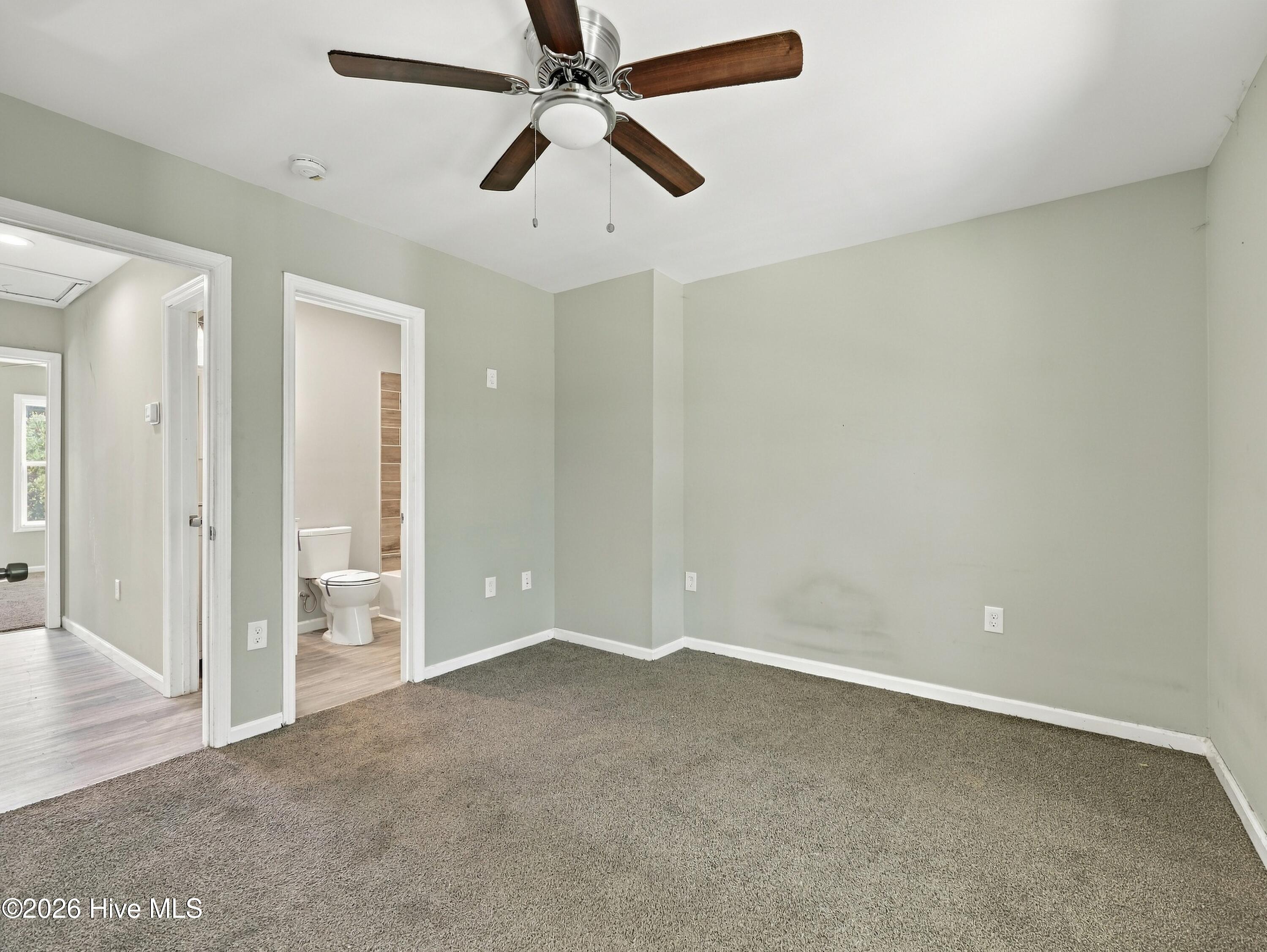 508 Redwood Place 2 Property Photo 4