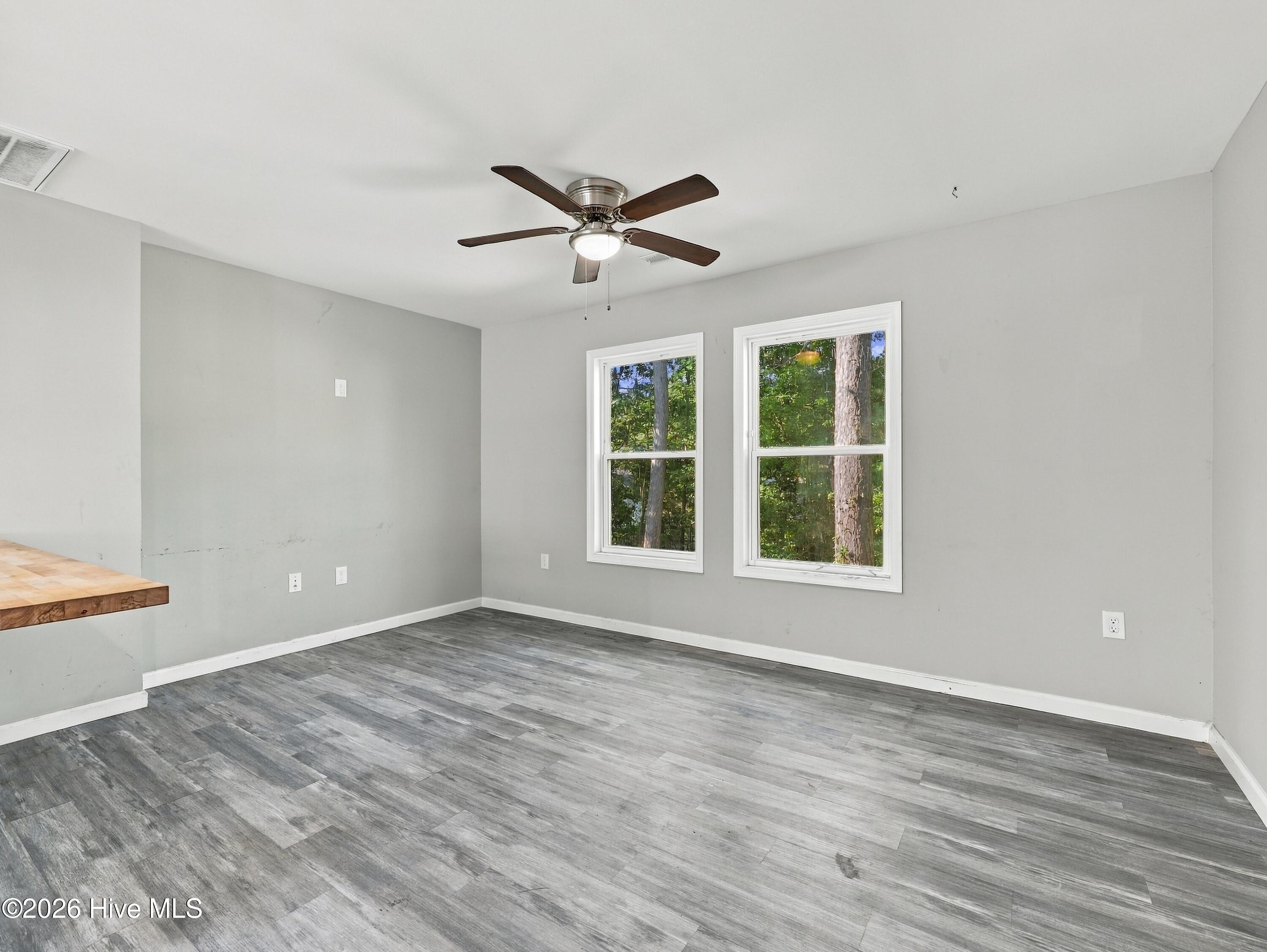 508 Redwood Place 2 Property Photo 11