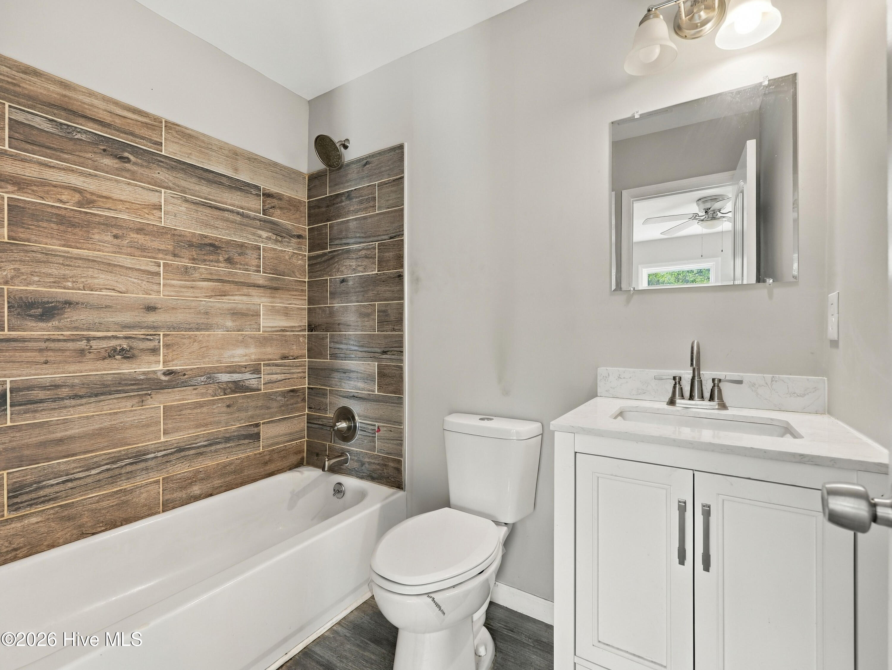 508 Redwood Place 2 Property Photo 22