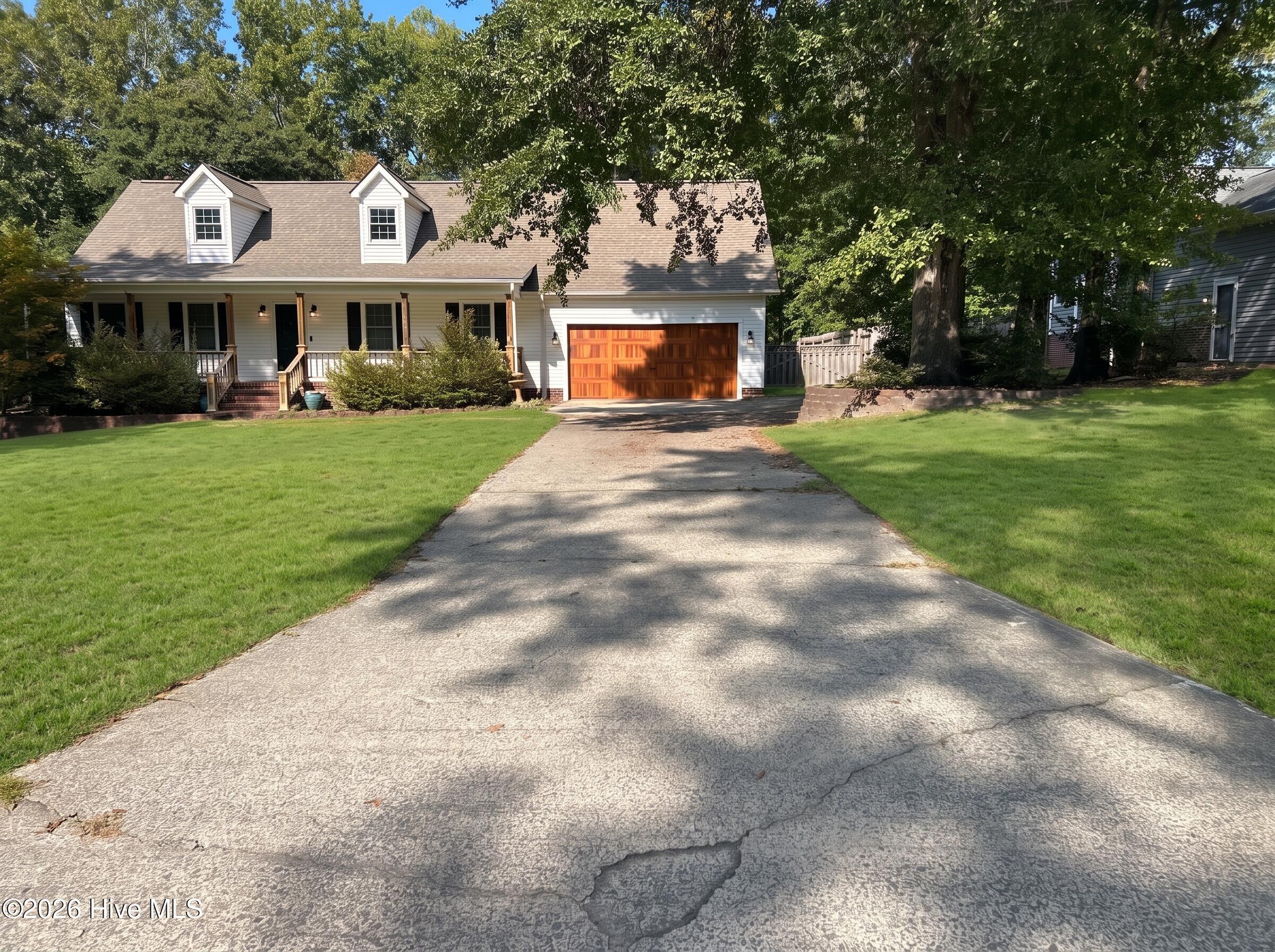 221 Creek Ridge Drive Property Photo 1