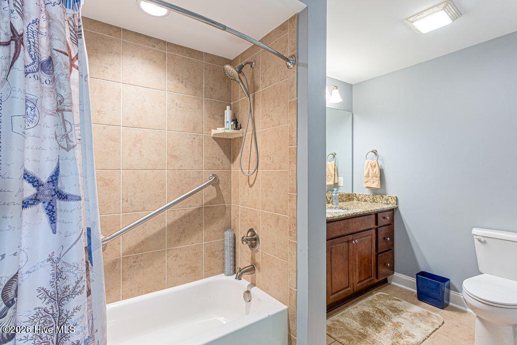 125 W Chelsea Court Property Photo 26