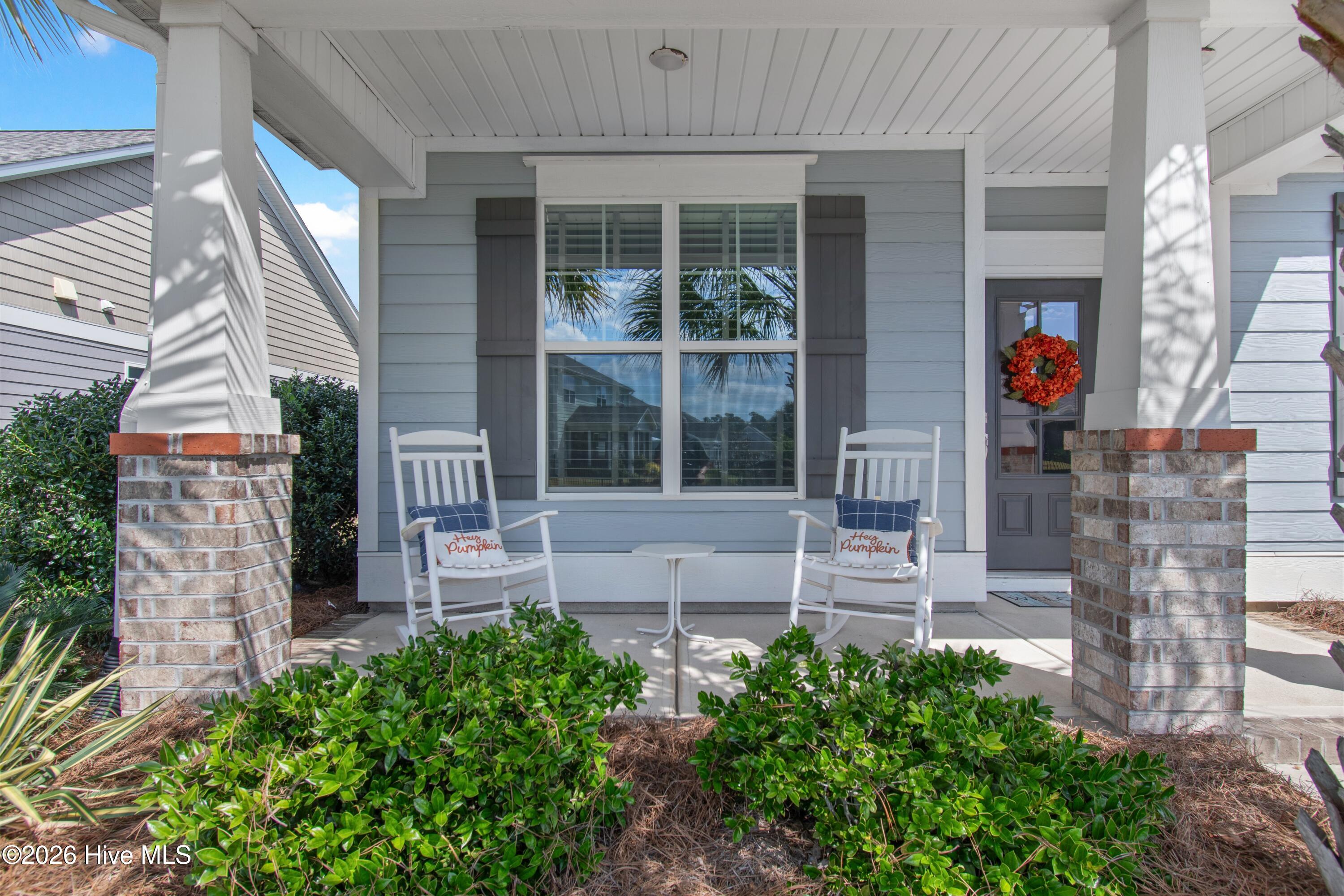 8277 Oak Abbey Trail Ne Property Photo 12