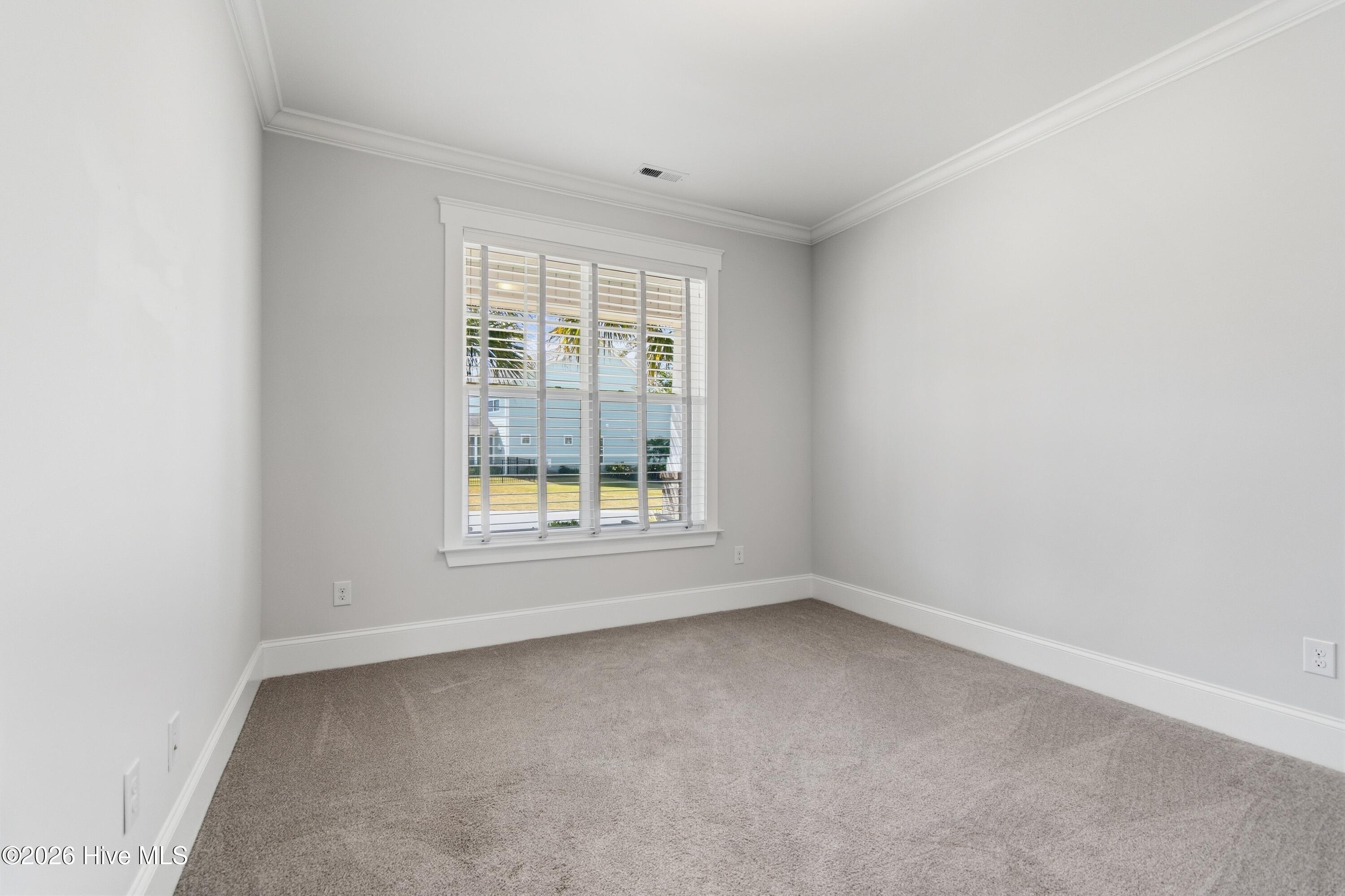 8277 Oak Abbey Trail Ne Property Photo 47
