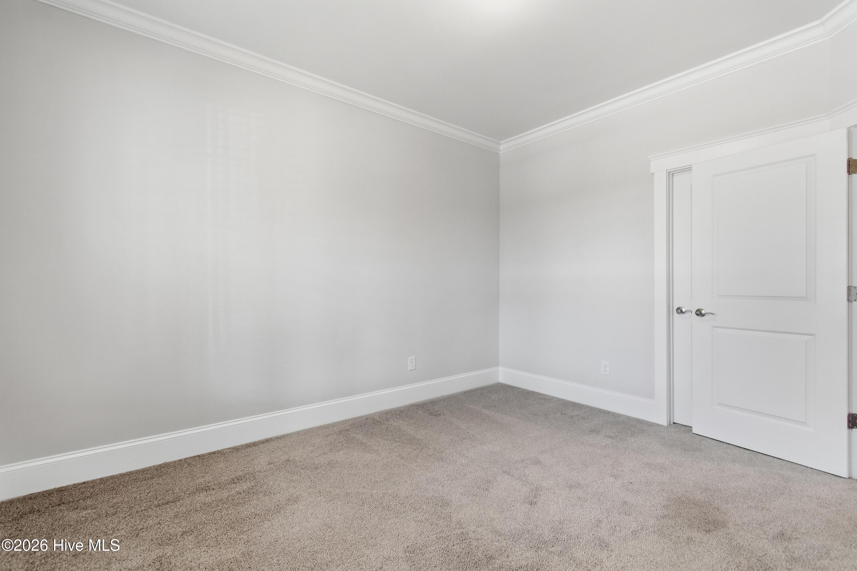 8277 Oak Abbey Trail Ne Property Photo 49