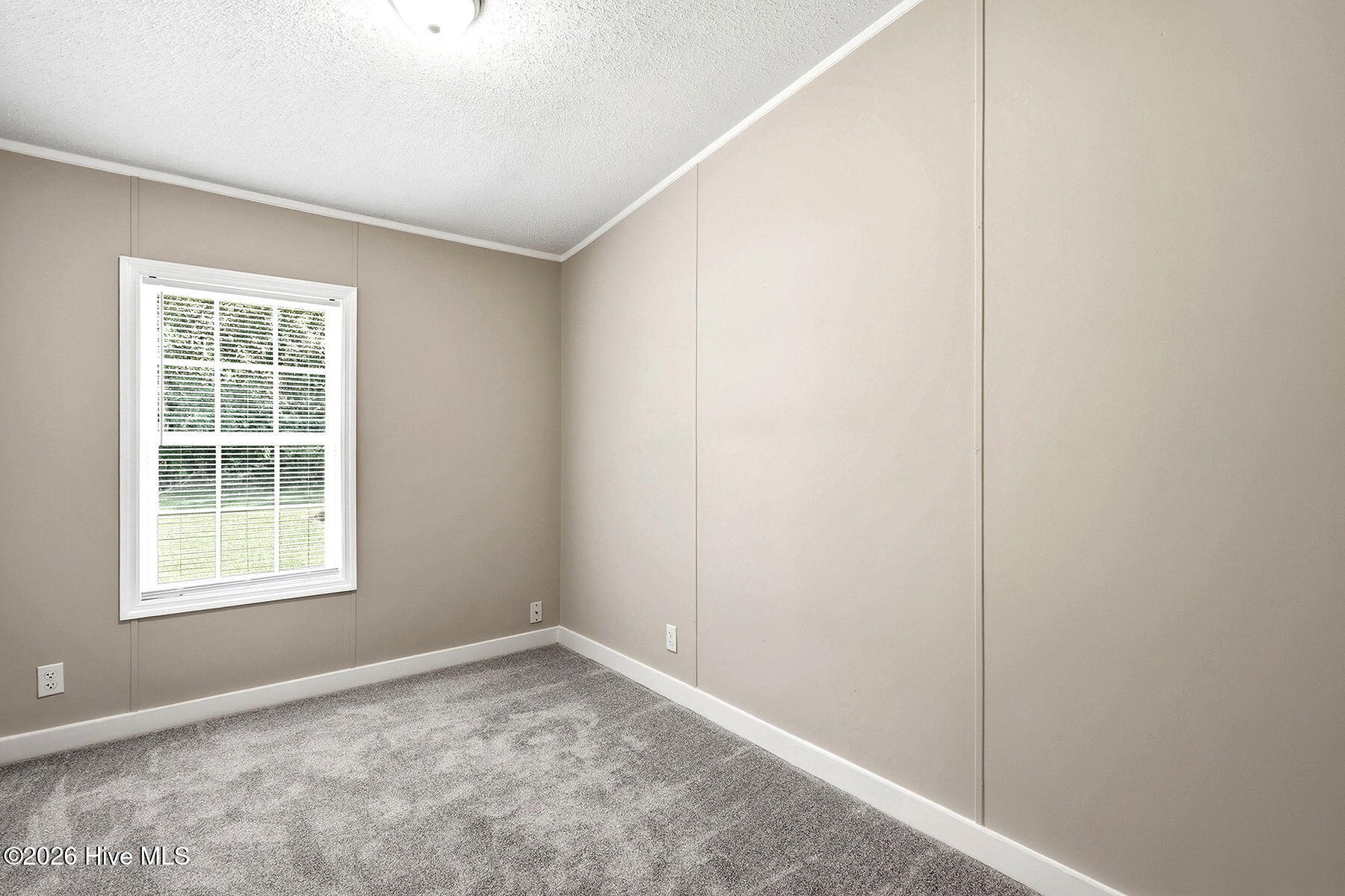213 Se Railroad Street Property Photo 16