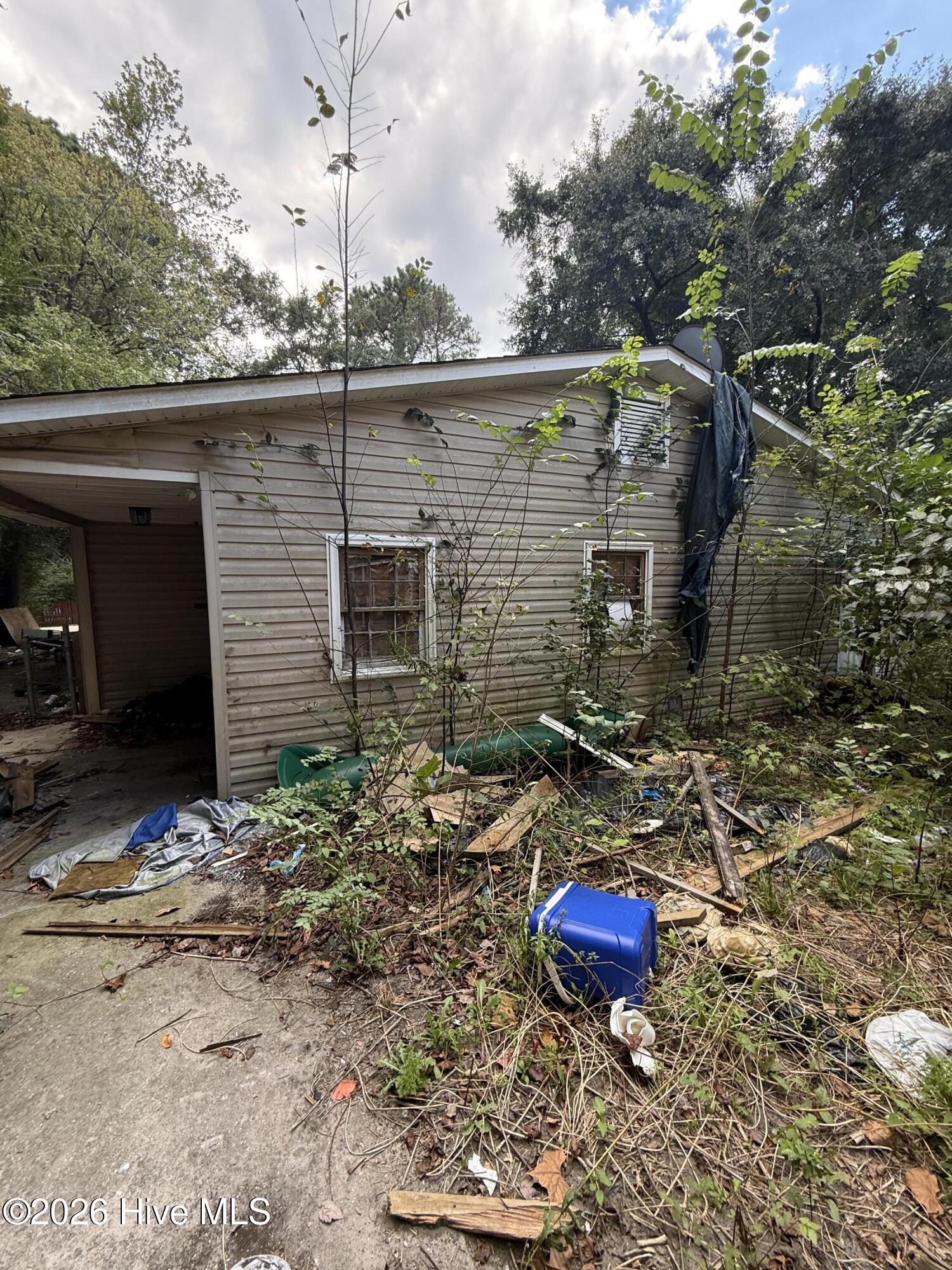 1068 Sullivan Road Property Photo 3