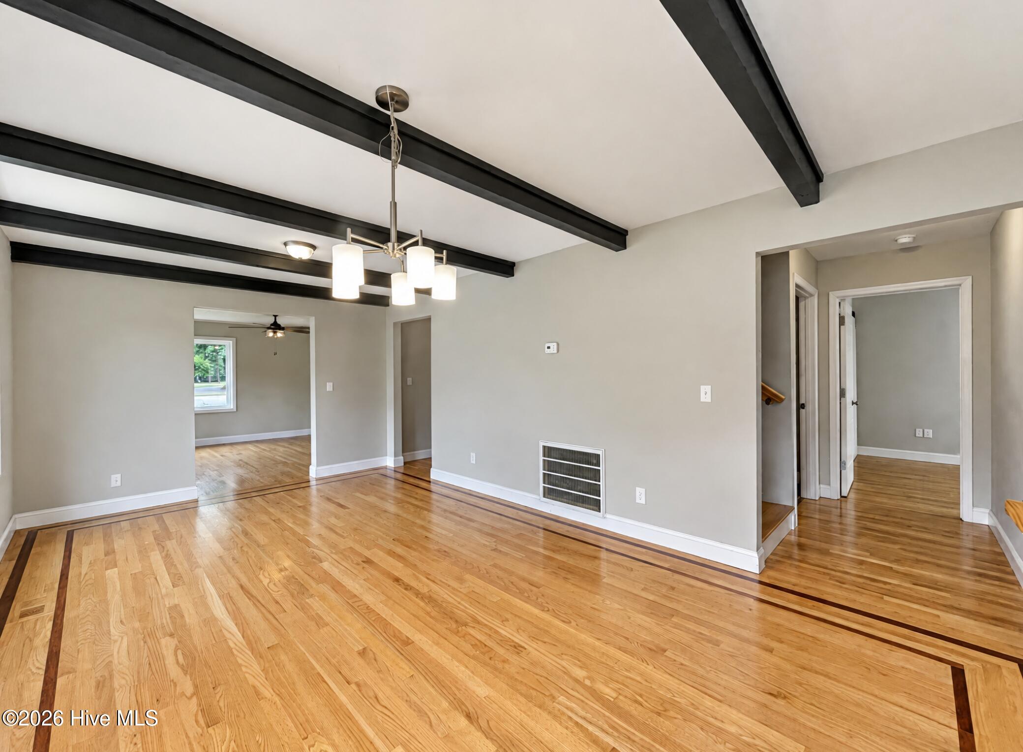 217 E Donaldson Avenue Property Photo 7