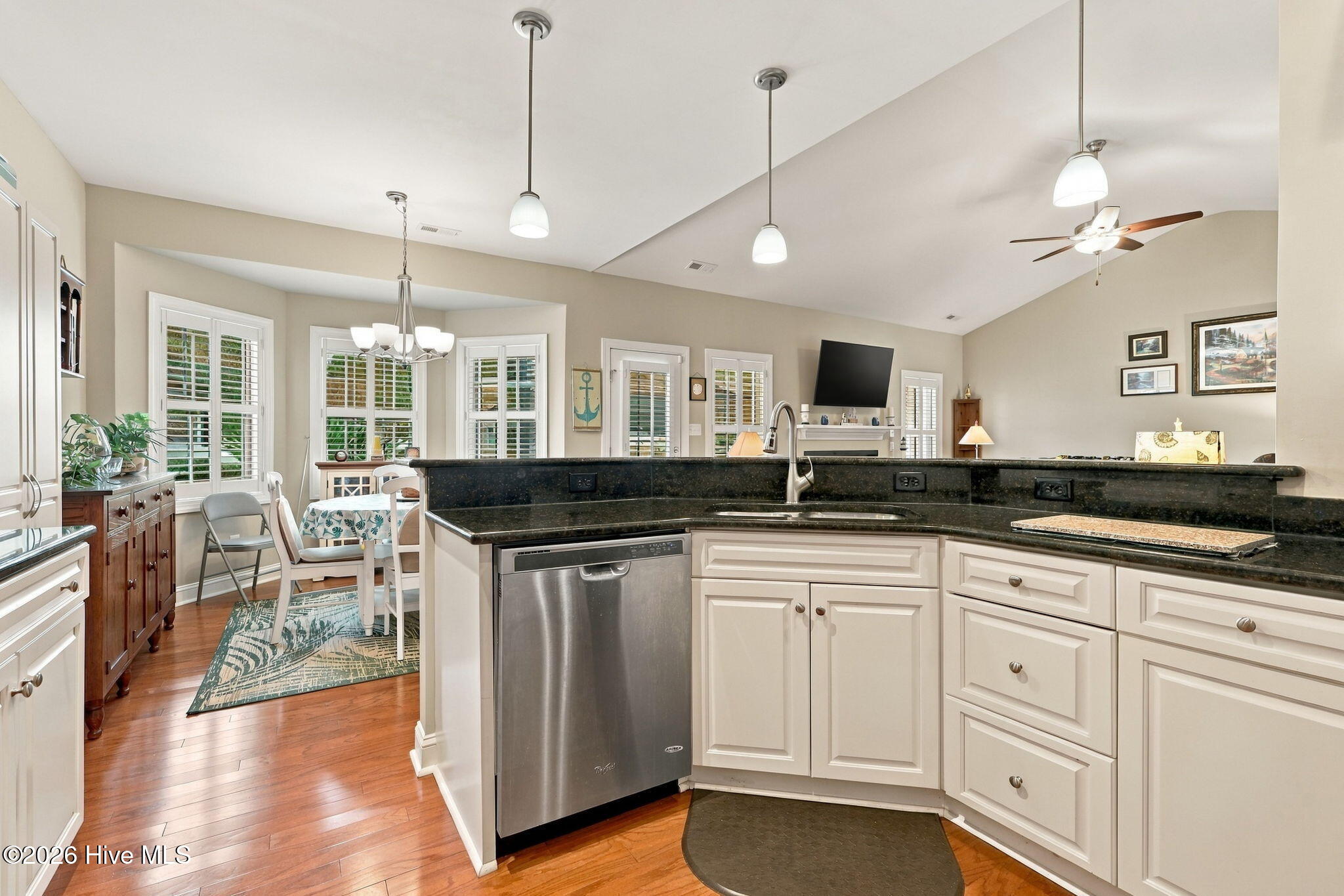203 Coldwater Drive Property Photo 16