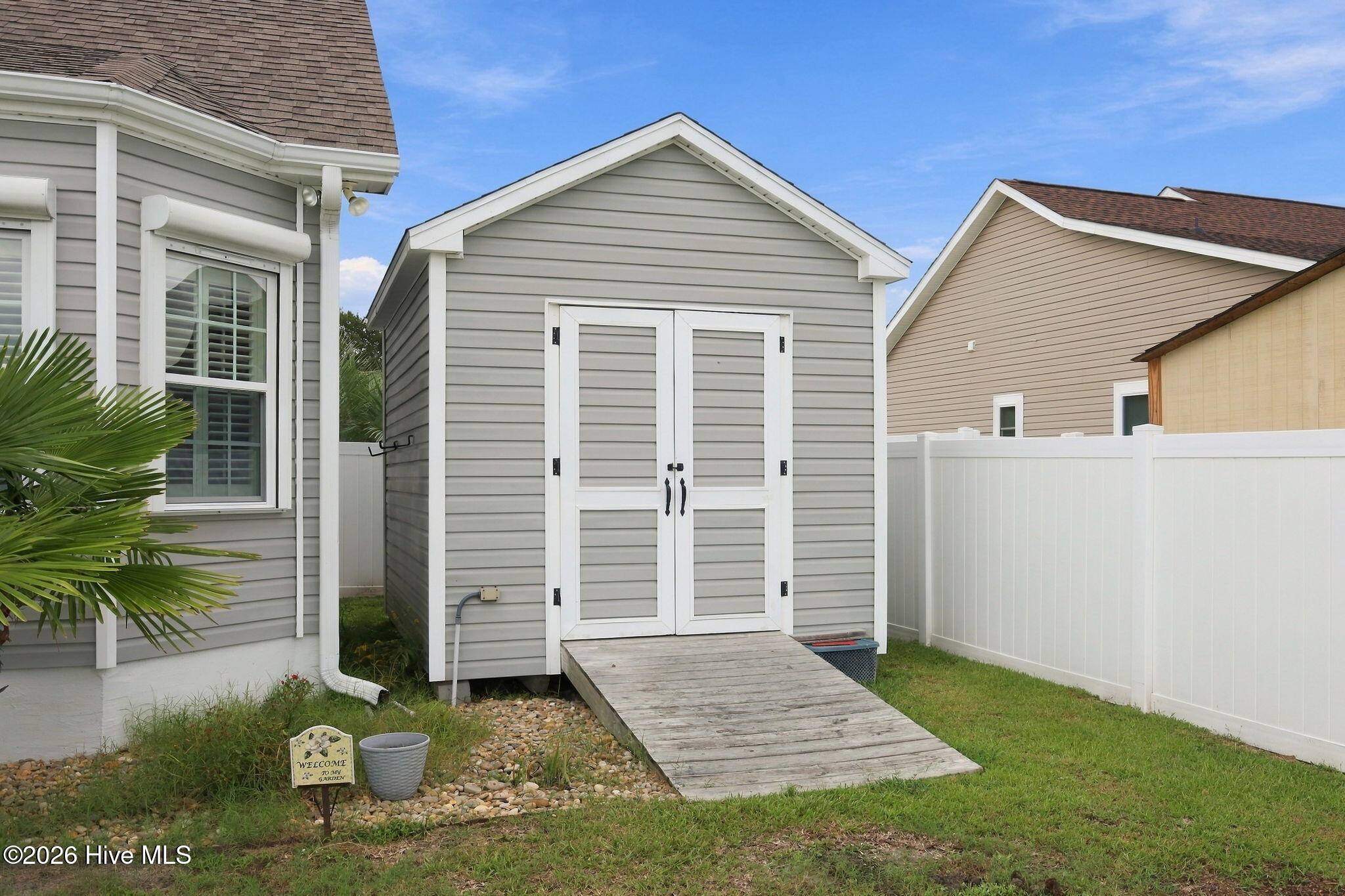 203 Coldwater Drive Property Photo 42