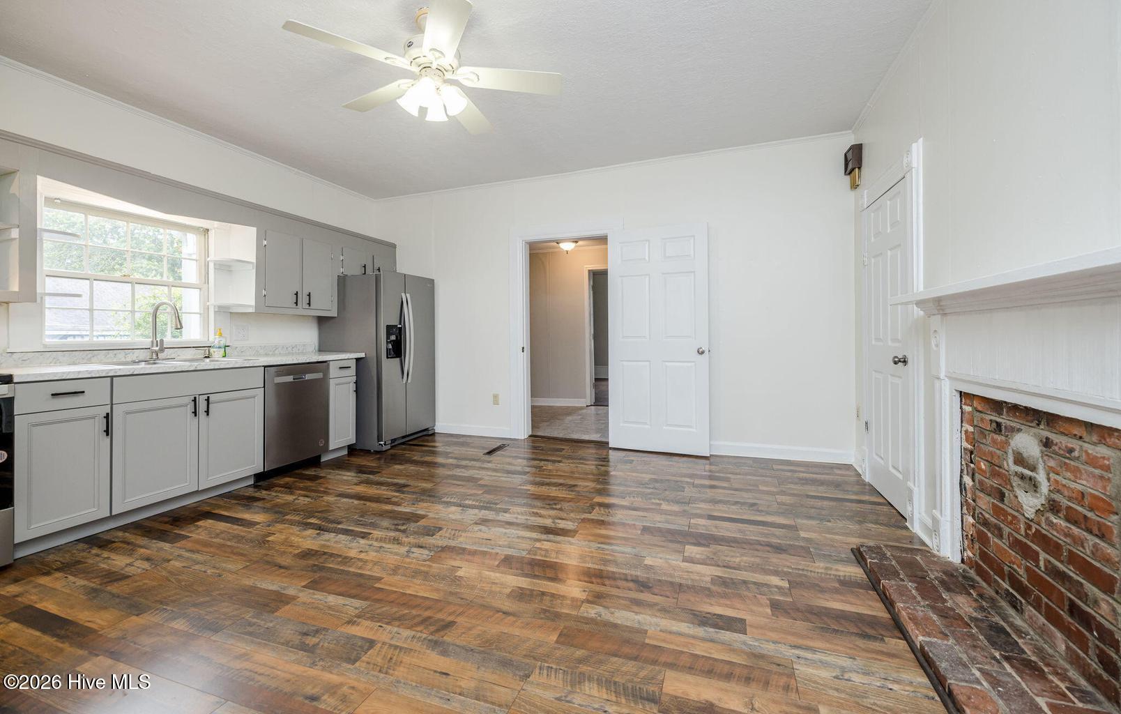 51 Aiken Avenue Property Photo 13